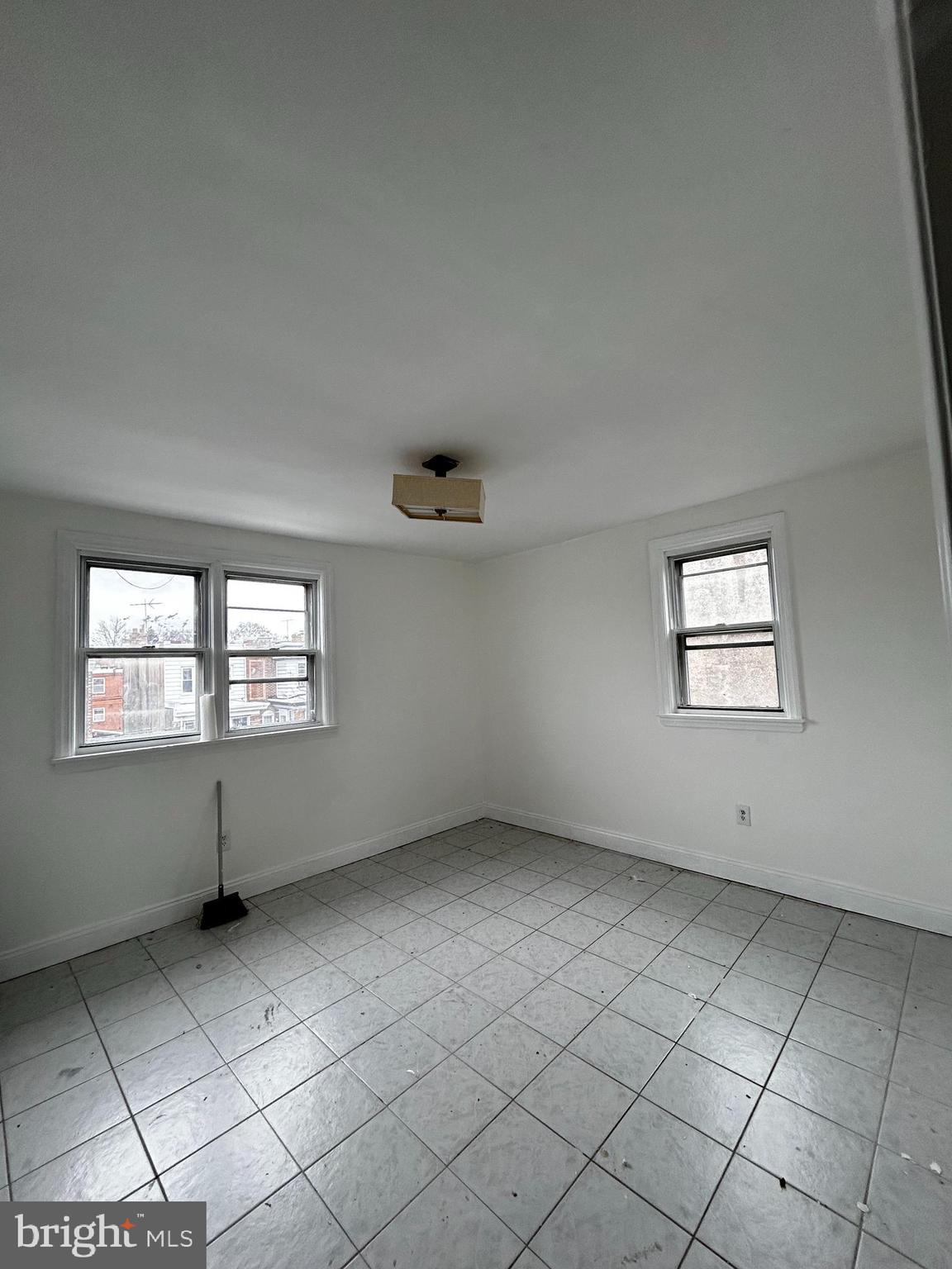 FRANKFORD - Residential