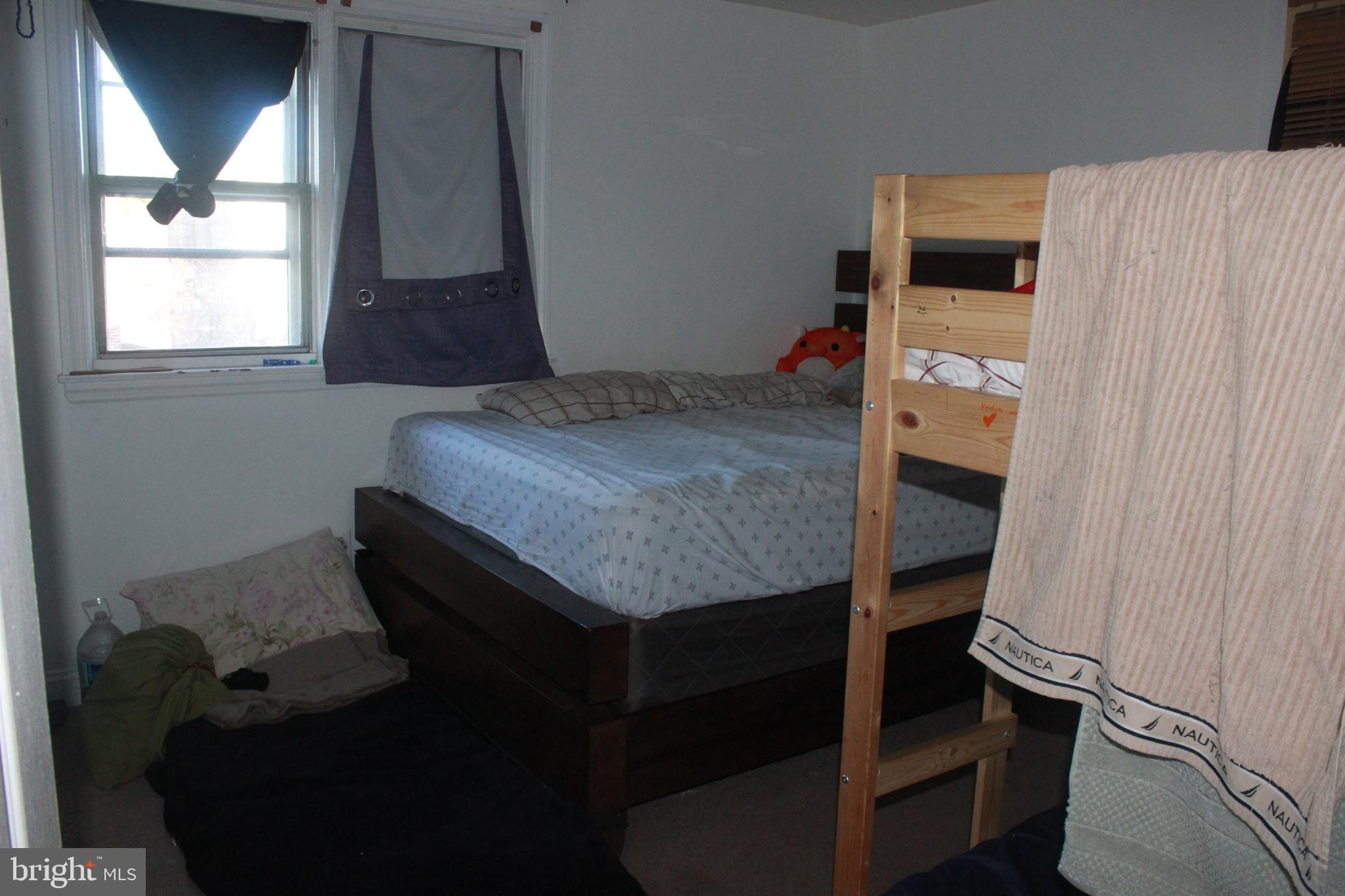 FRANKFORD - Residential