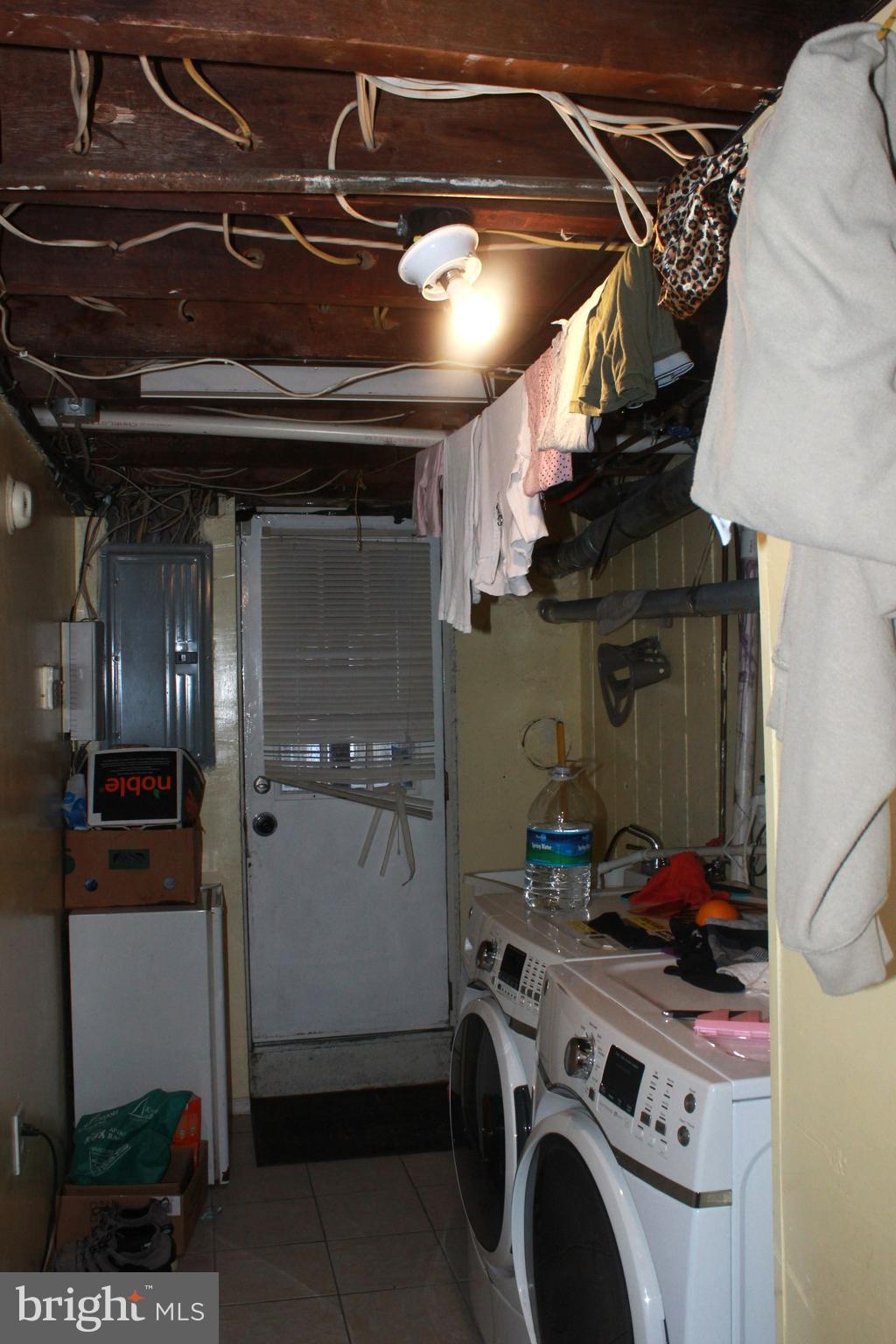 FRANKFORD - Residential