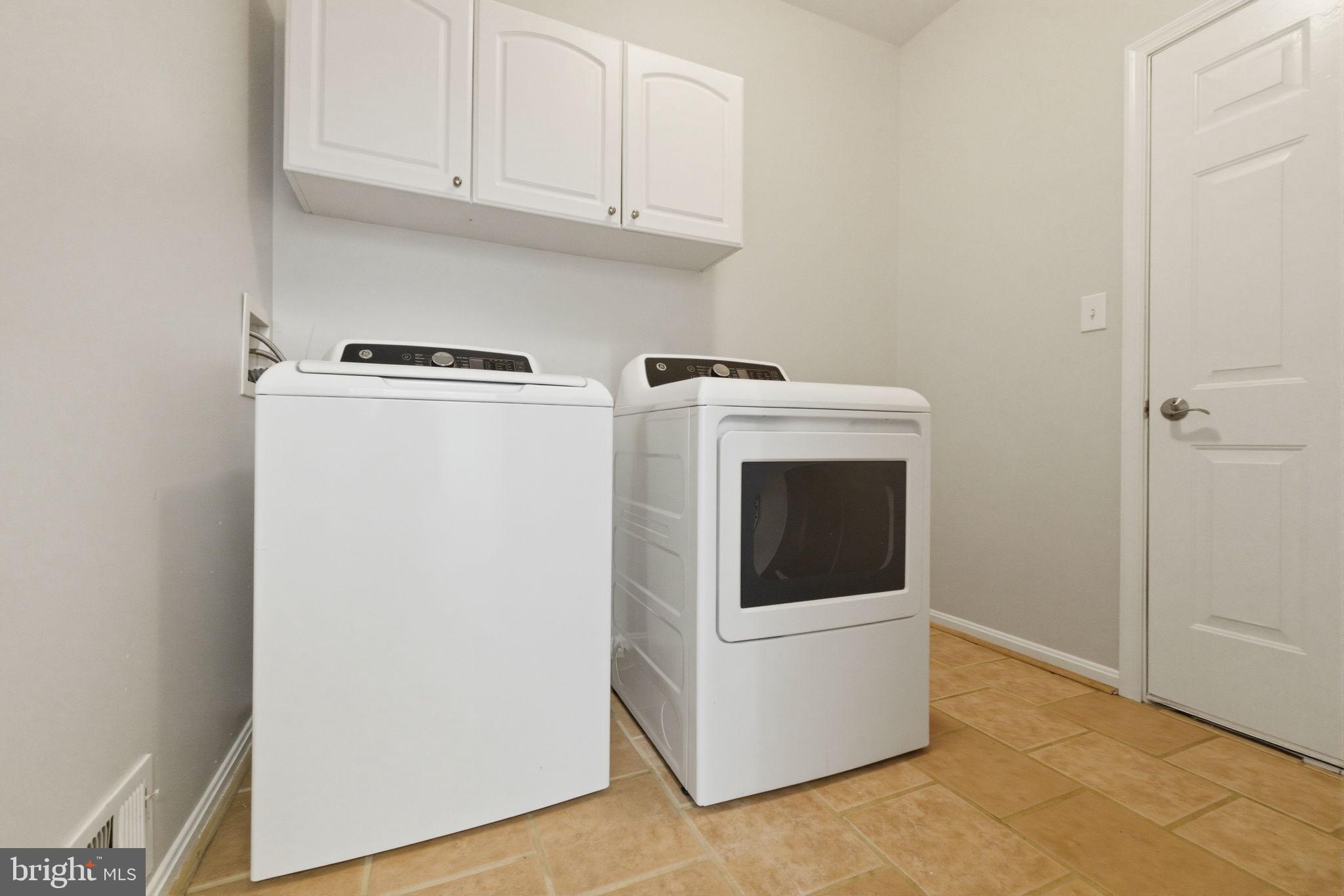 THE VILLAGES AT SAYBROOKE - Residential