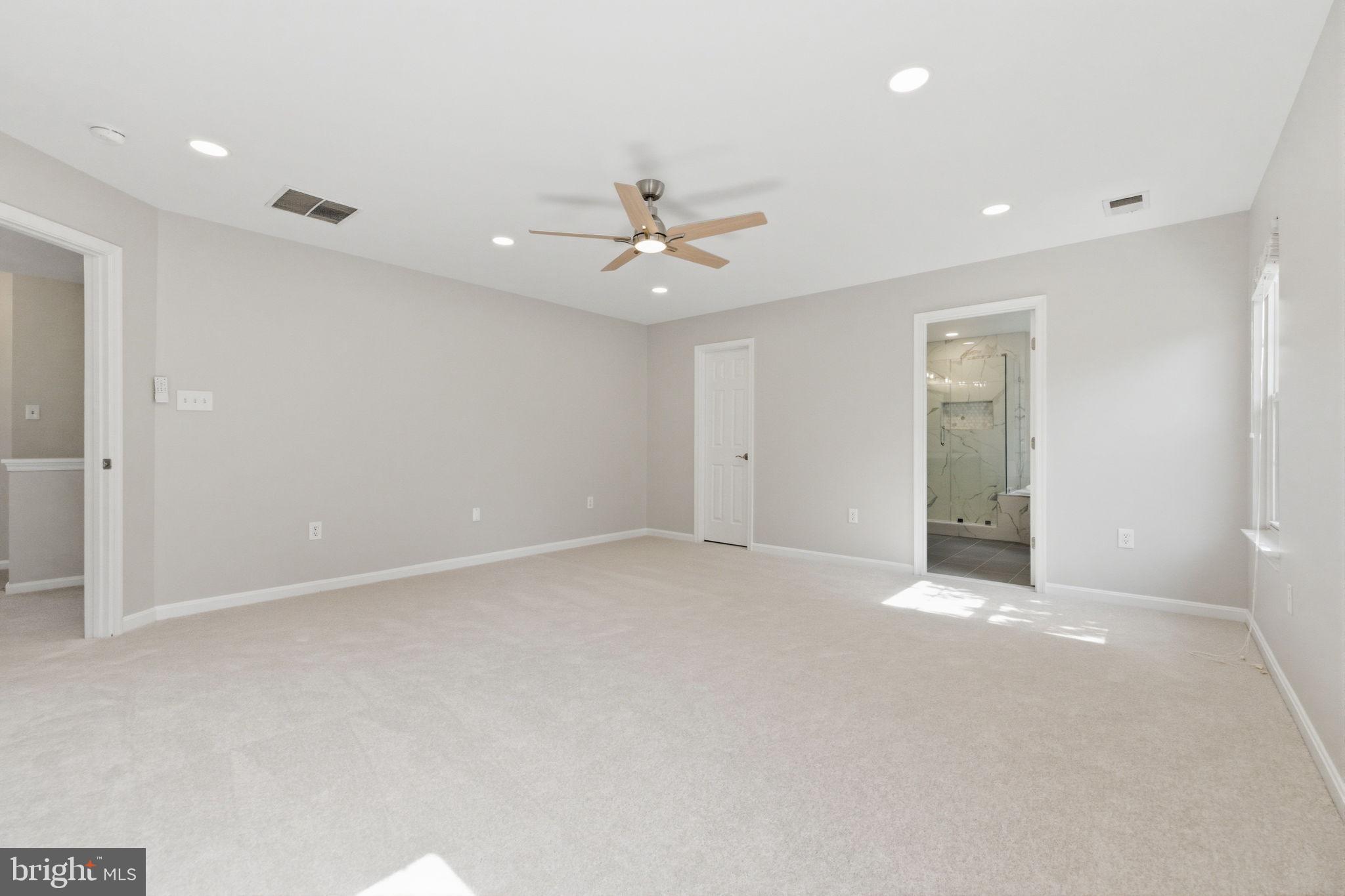 THE VILLAGES AT SAYBROOKE - Residential