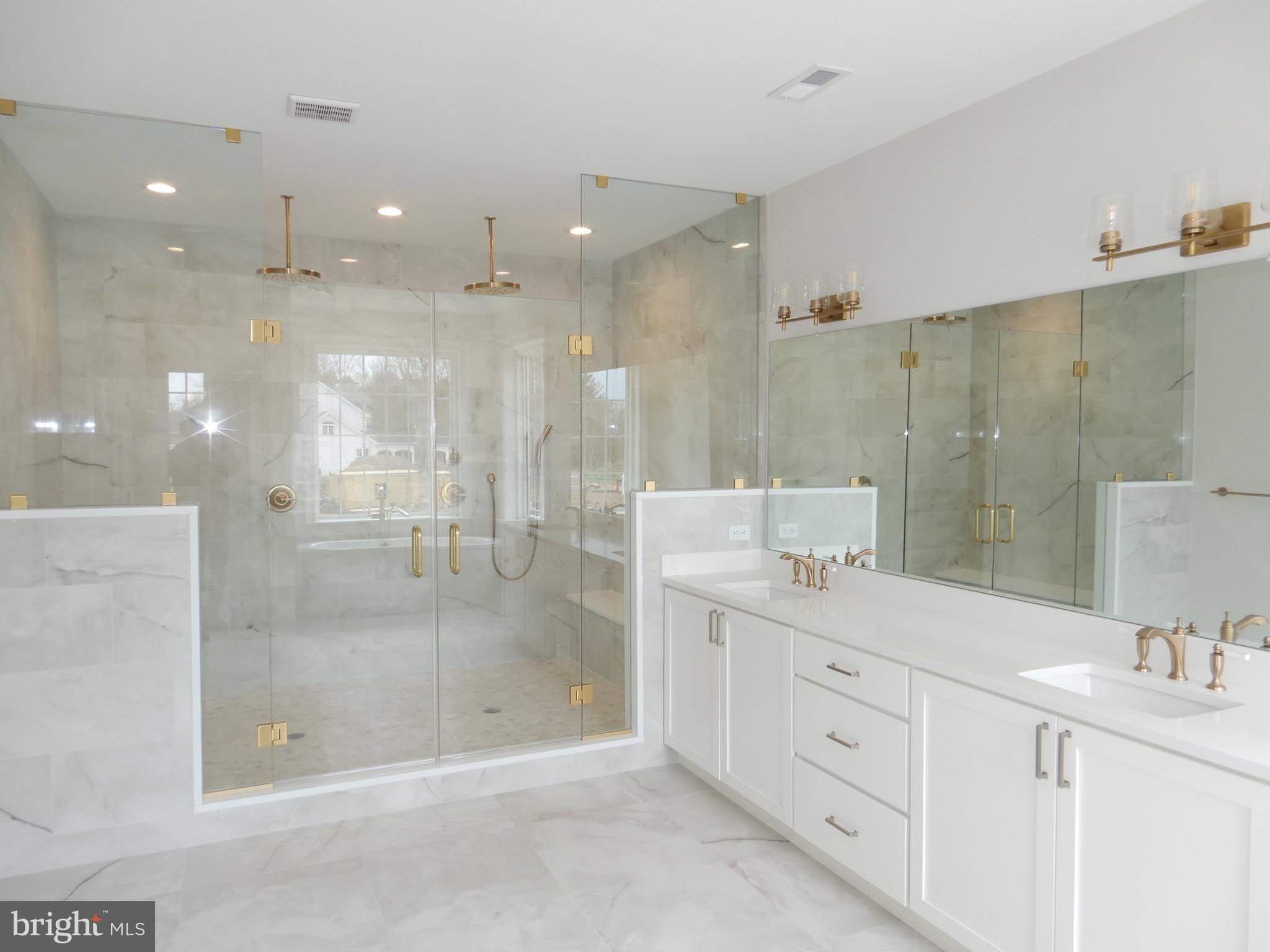 NORTHAMPTON GLEN - Residential