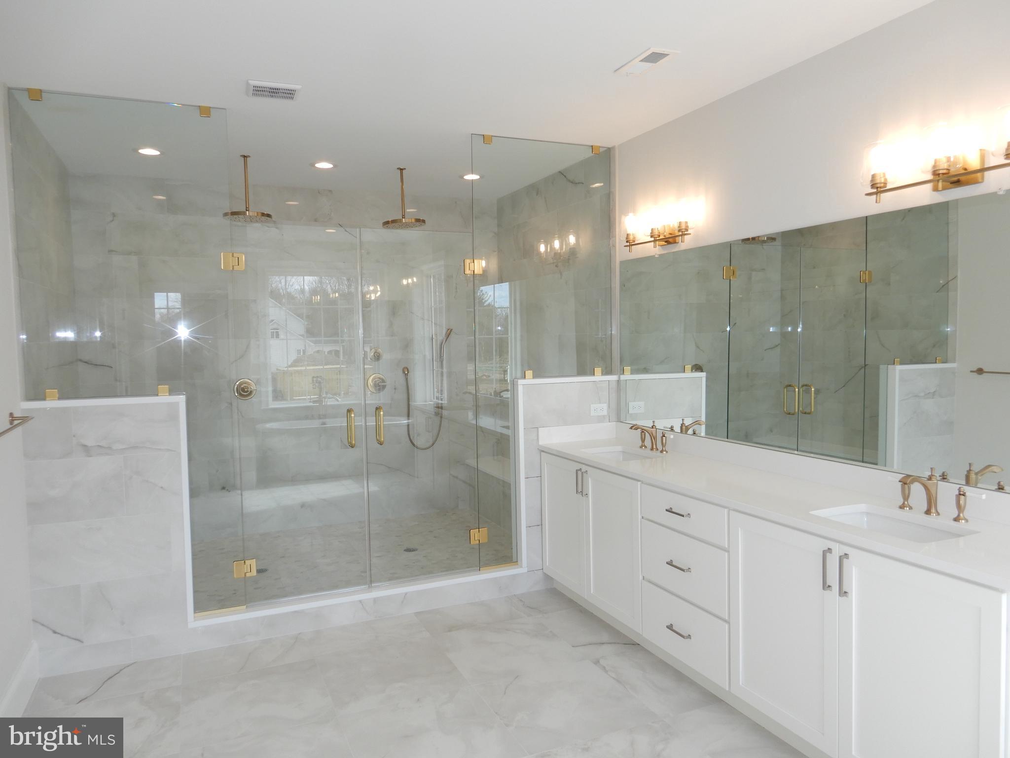 NORTHAMPTON GLEN - Residential