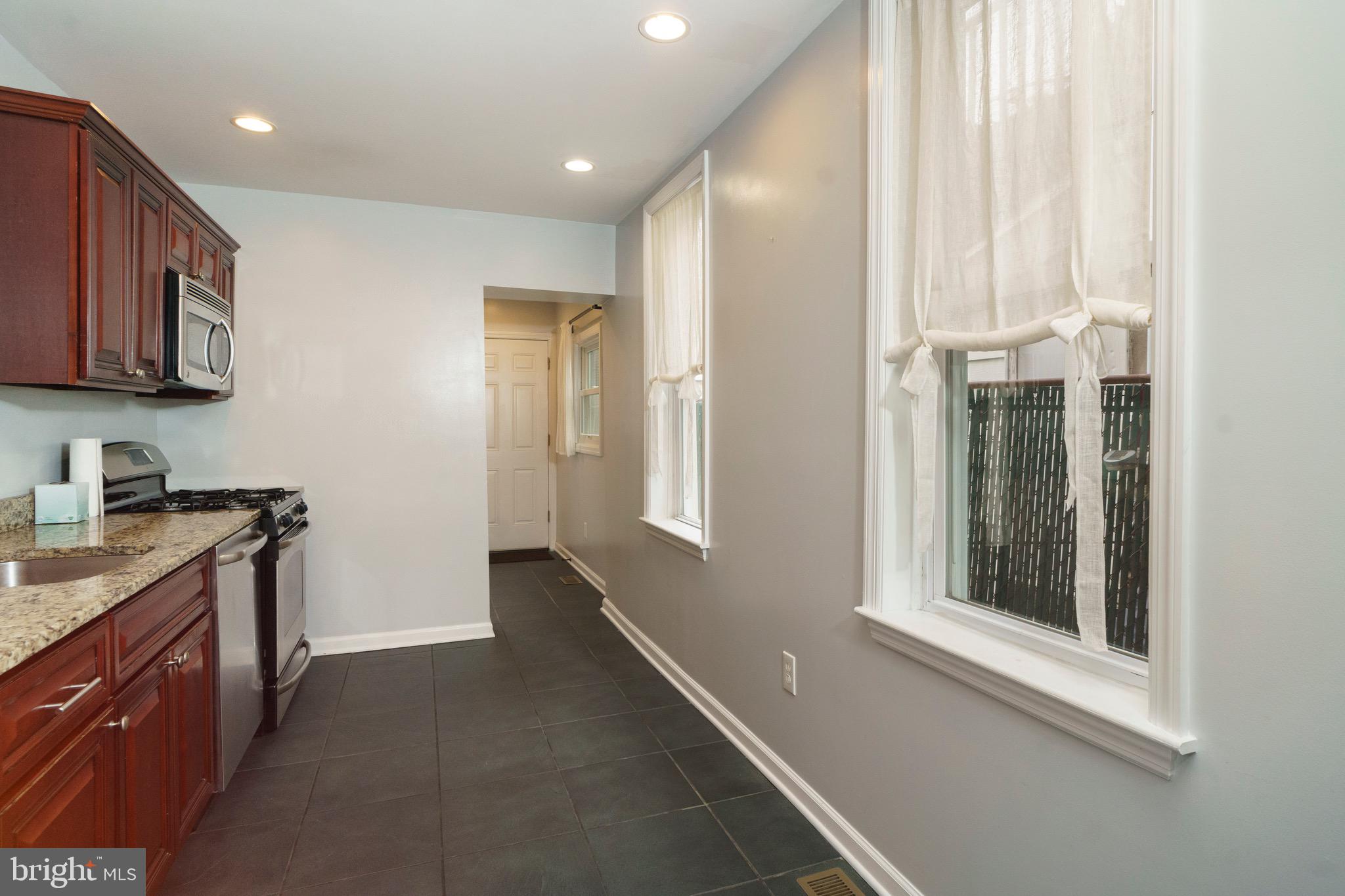 FISHTOWN - Residential Lease