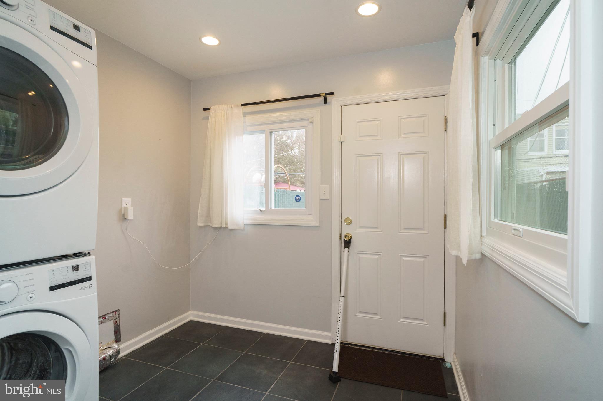 FISHTOWN - Residential Lease