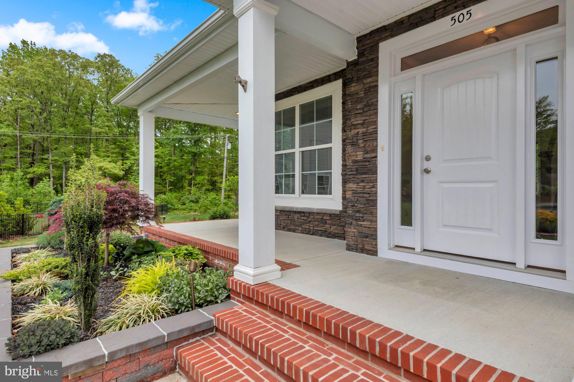 505 BREWERTON LANE