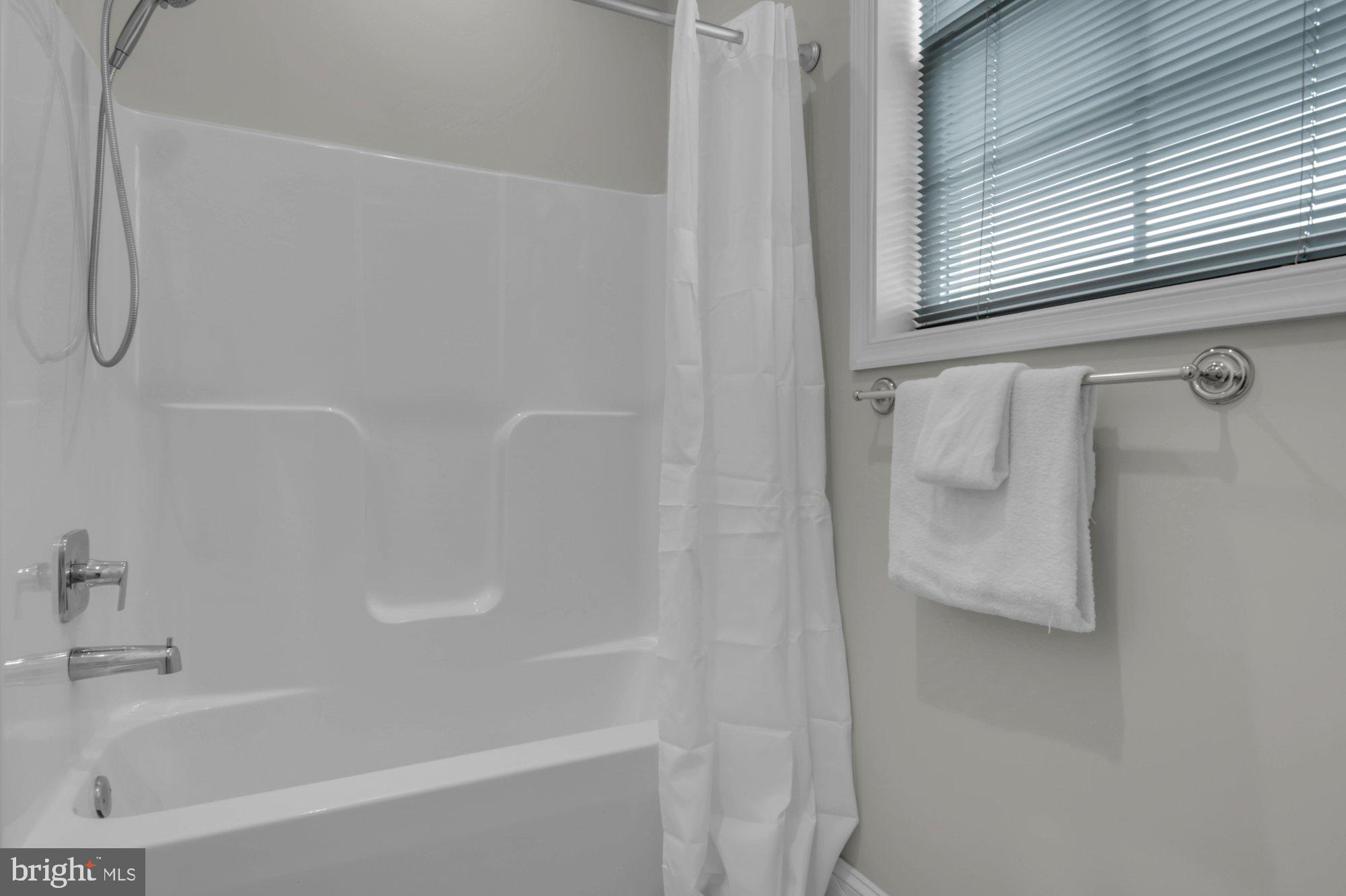 TURNBULL ESTATES - Residential