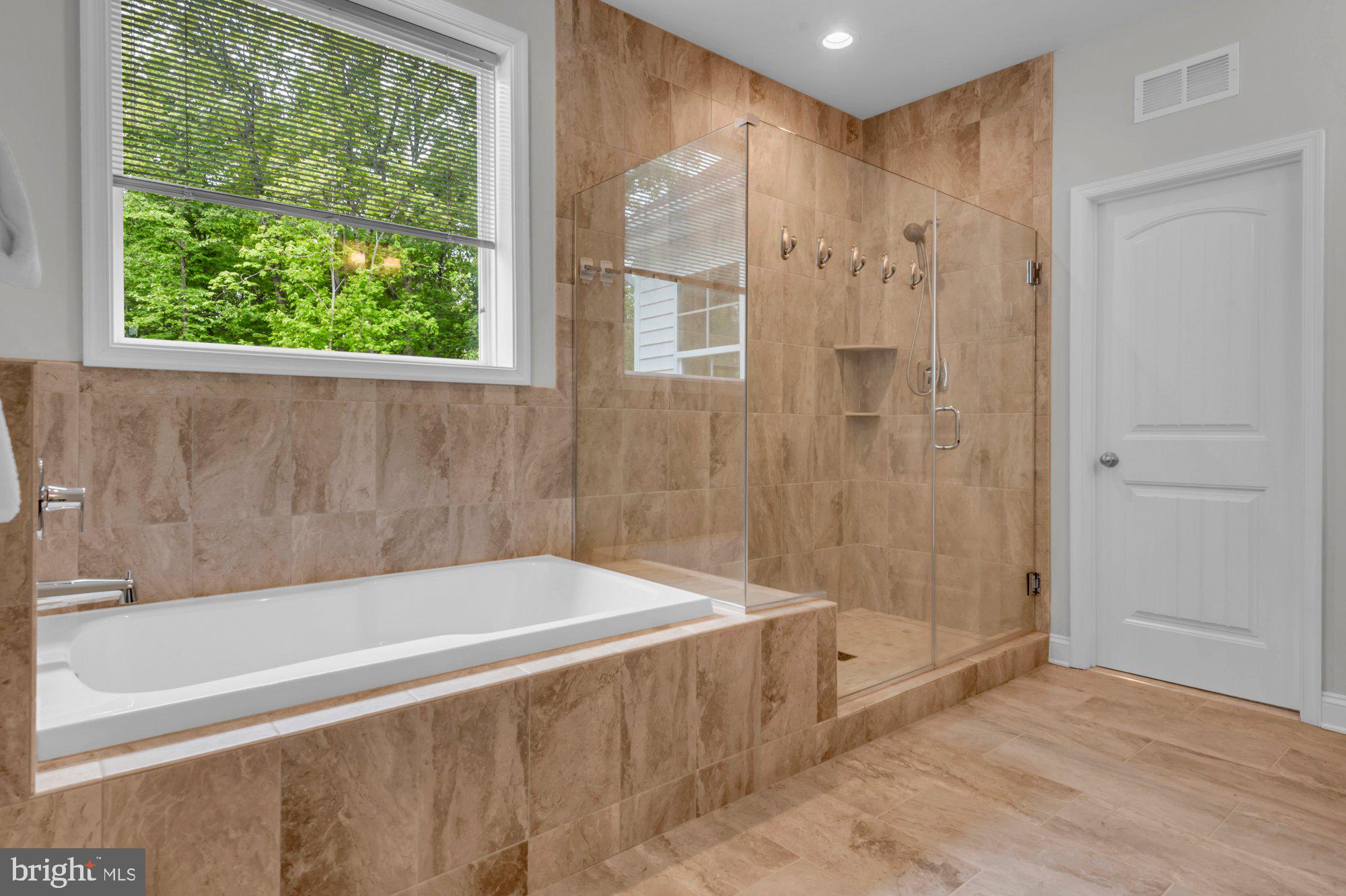 TURNBULL ESTATES - Residential