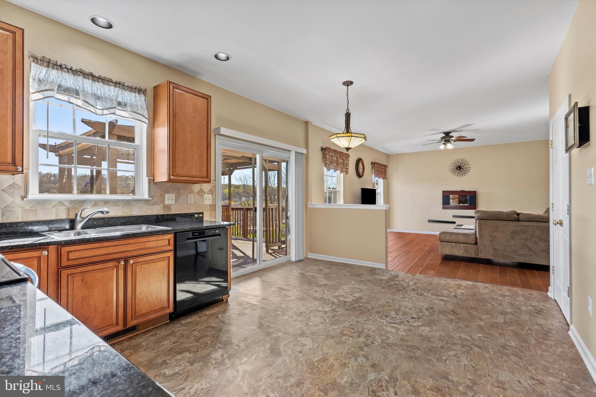 BRIARCLIFF - Residential