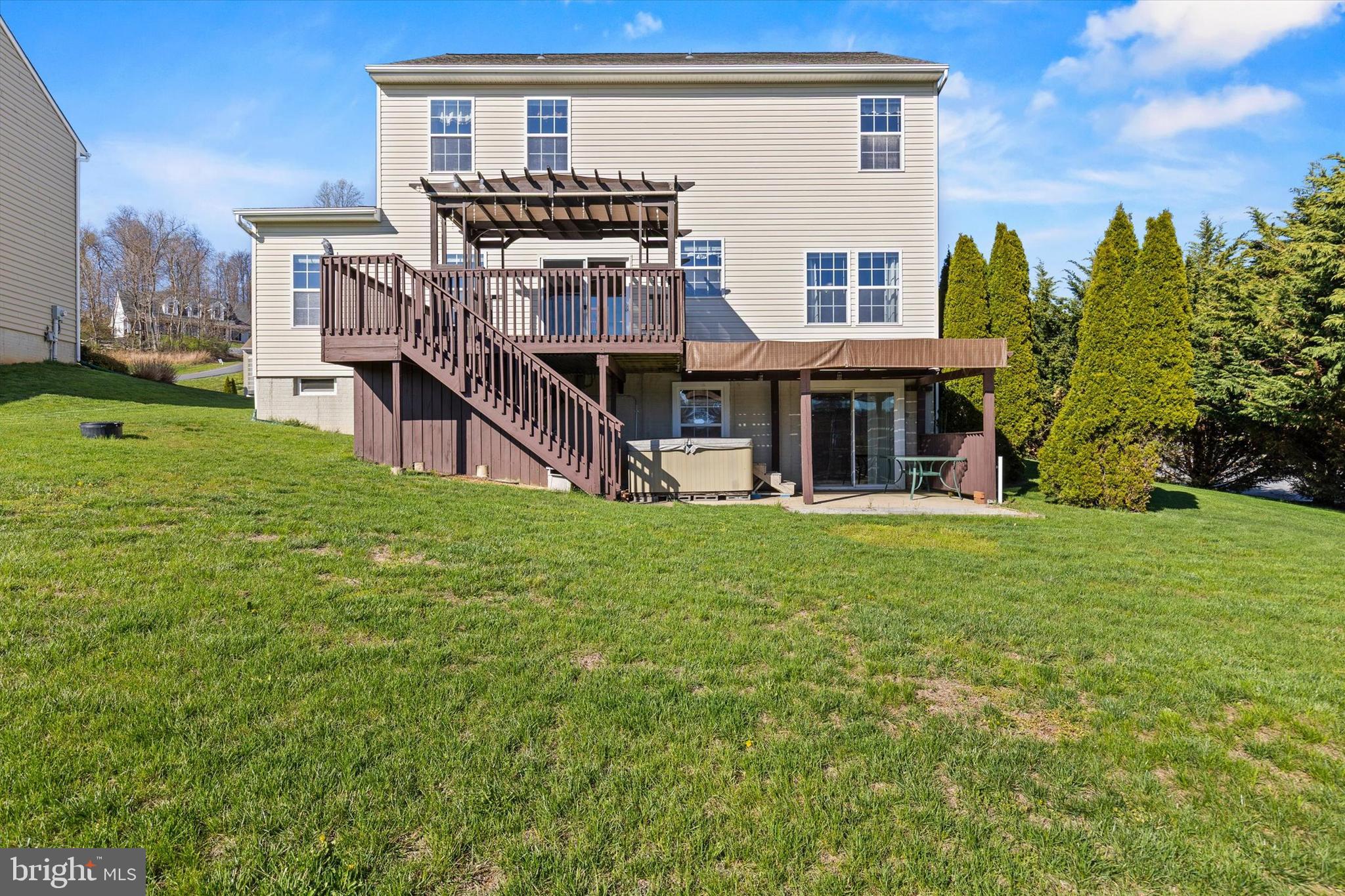 BRIARCLIFF - Residential