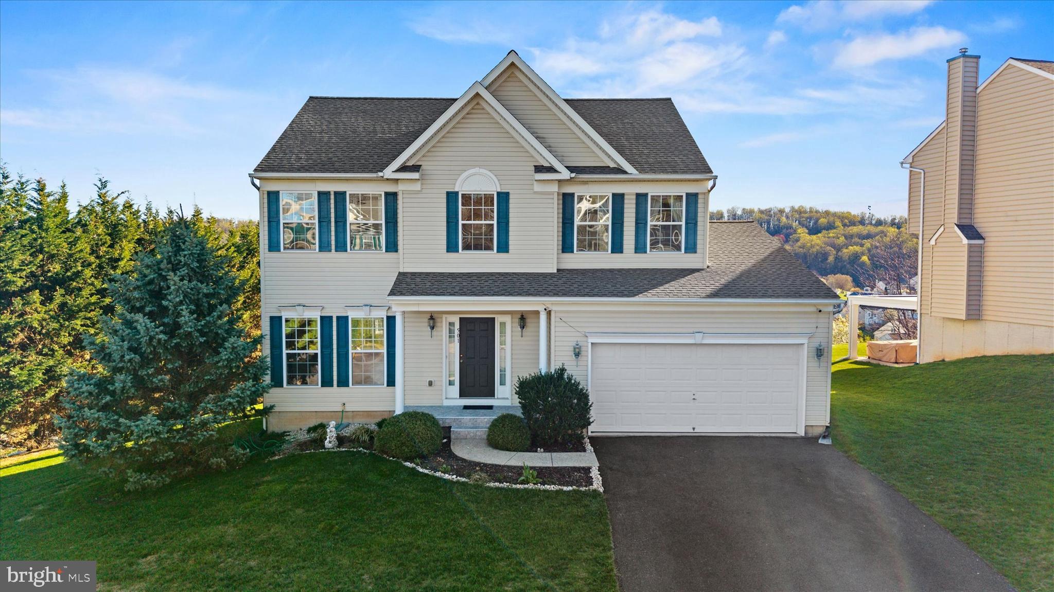 BRIARCLIFF - Residential