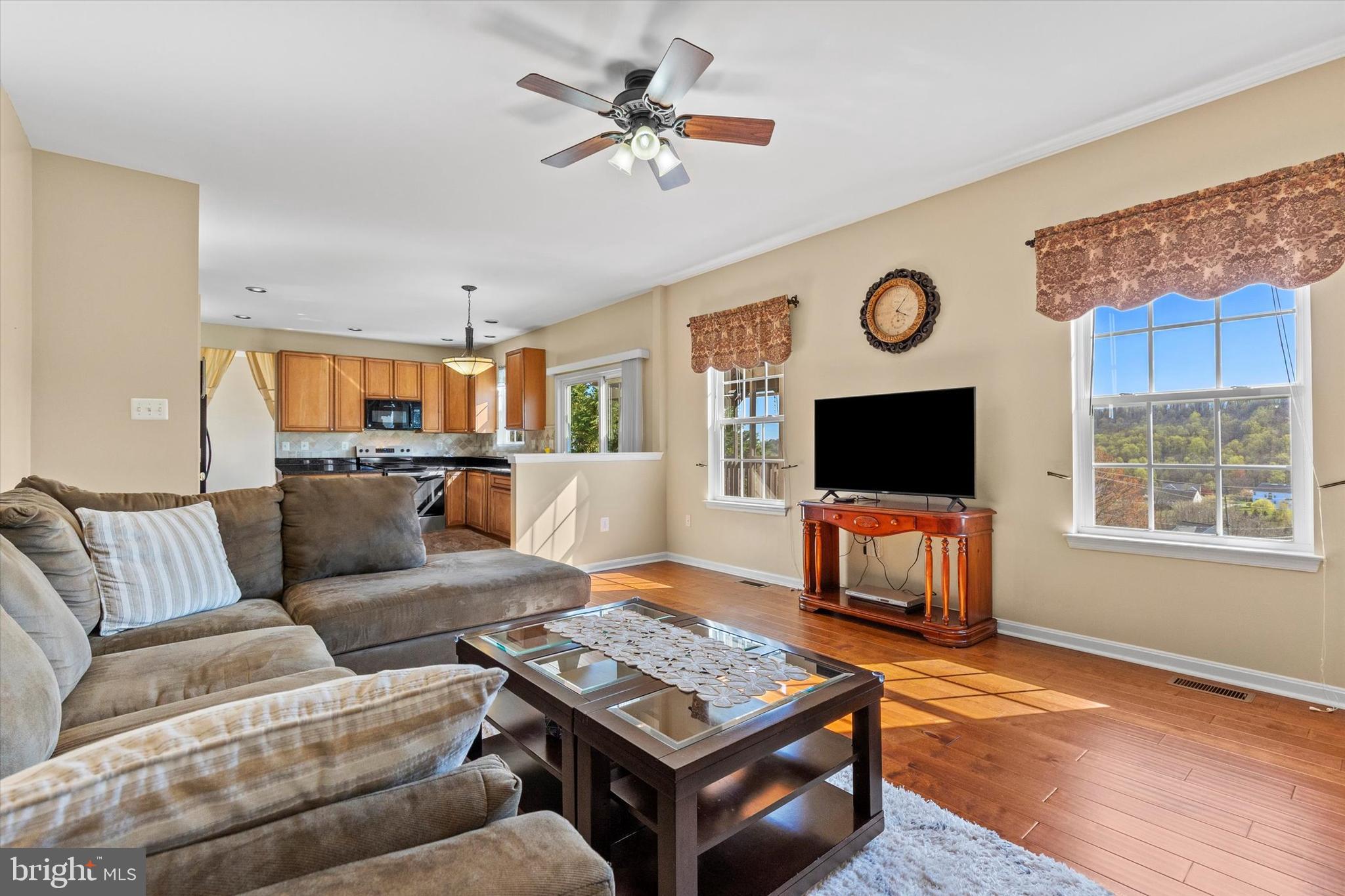 BRIARCLIFF - Residential