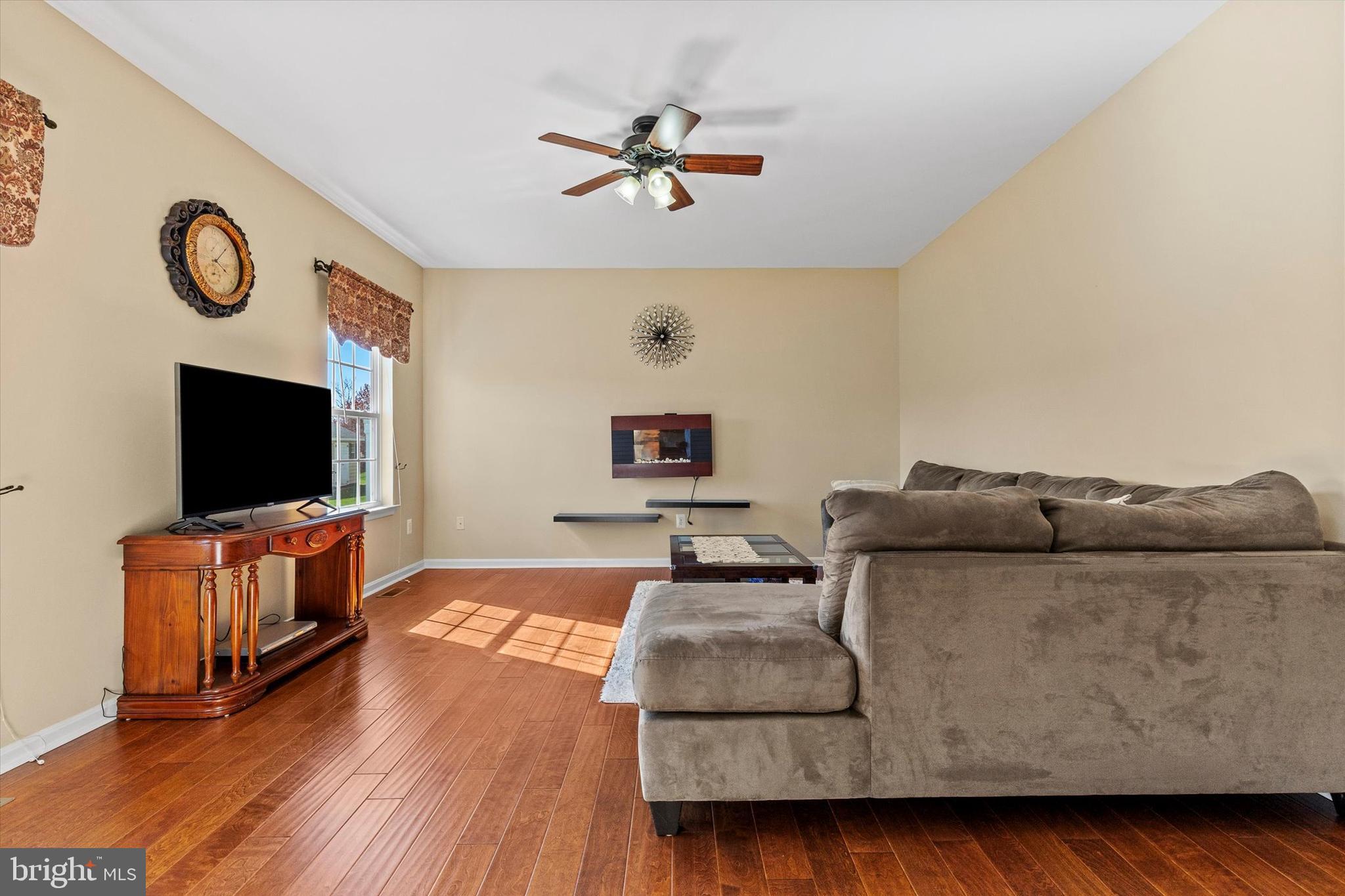 BRIARCLIFF - Residential