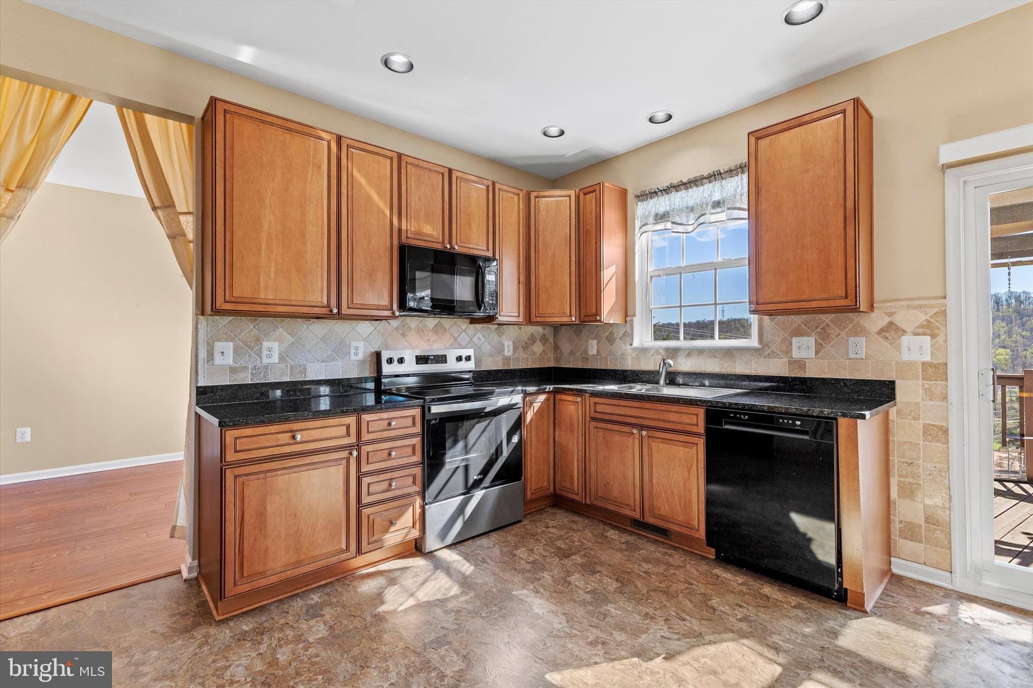 BRIARCLIFF - Residential