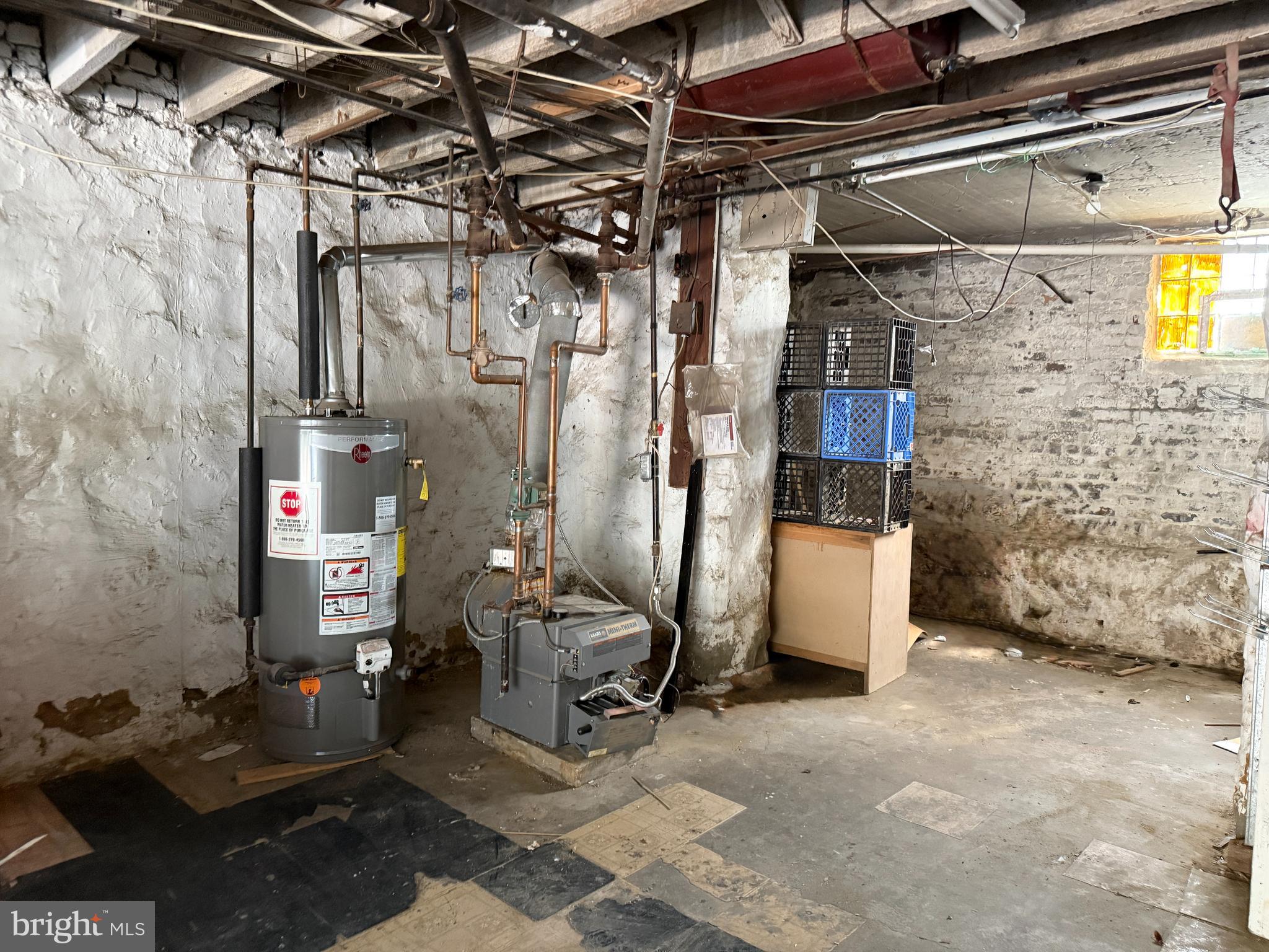 ELMWOOD PARK - Residential