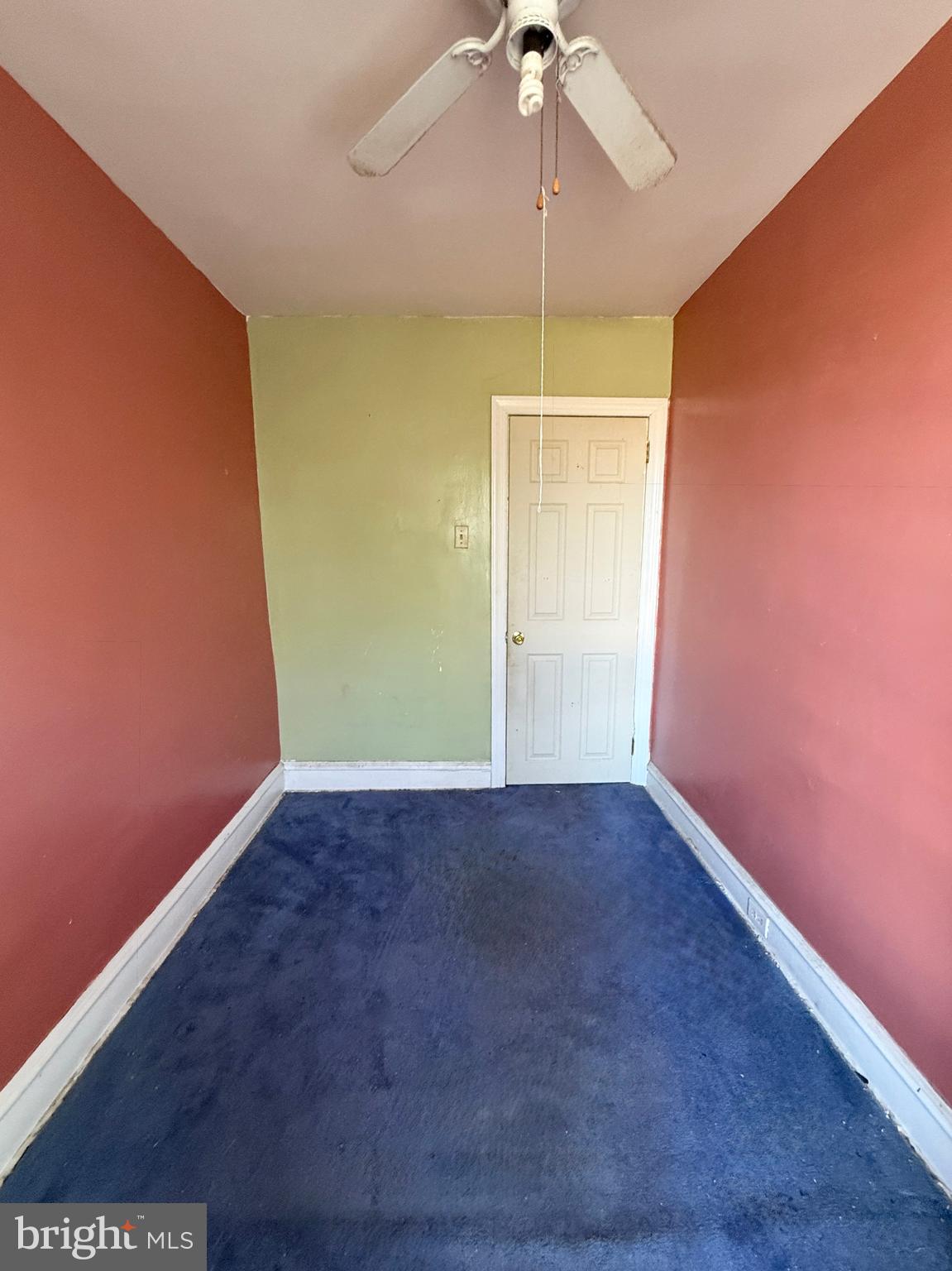 ELMWOOD PARK - Residential