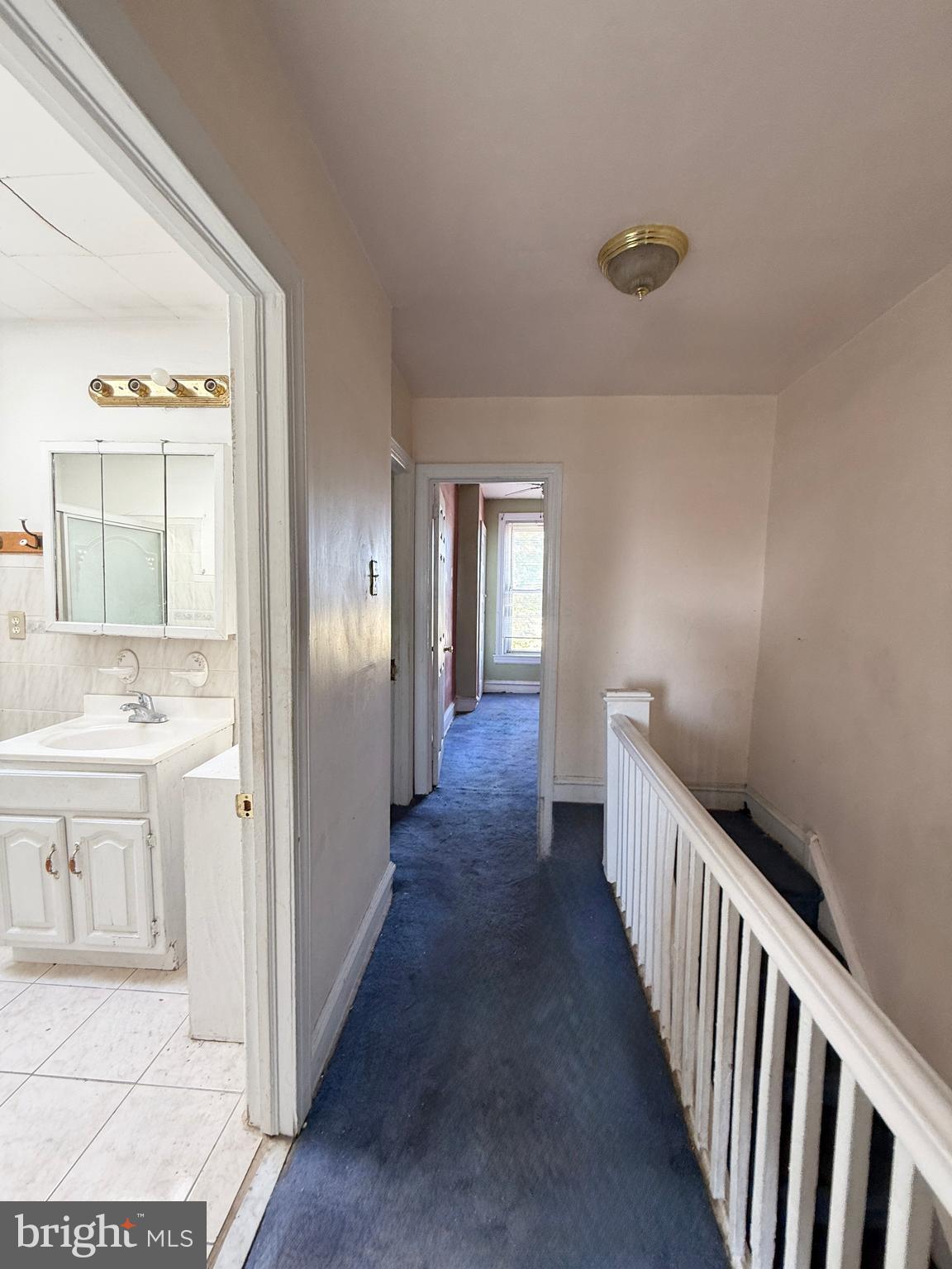 ELMWOOD PARK - Residential