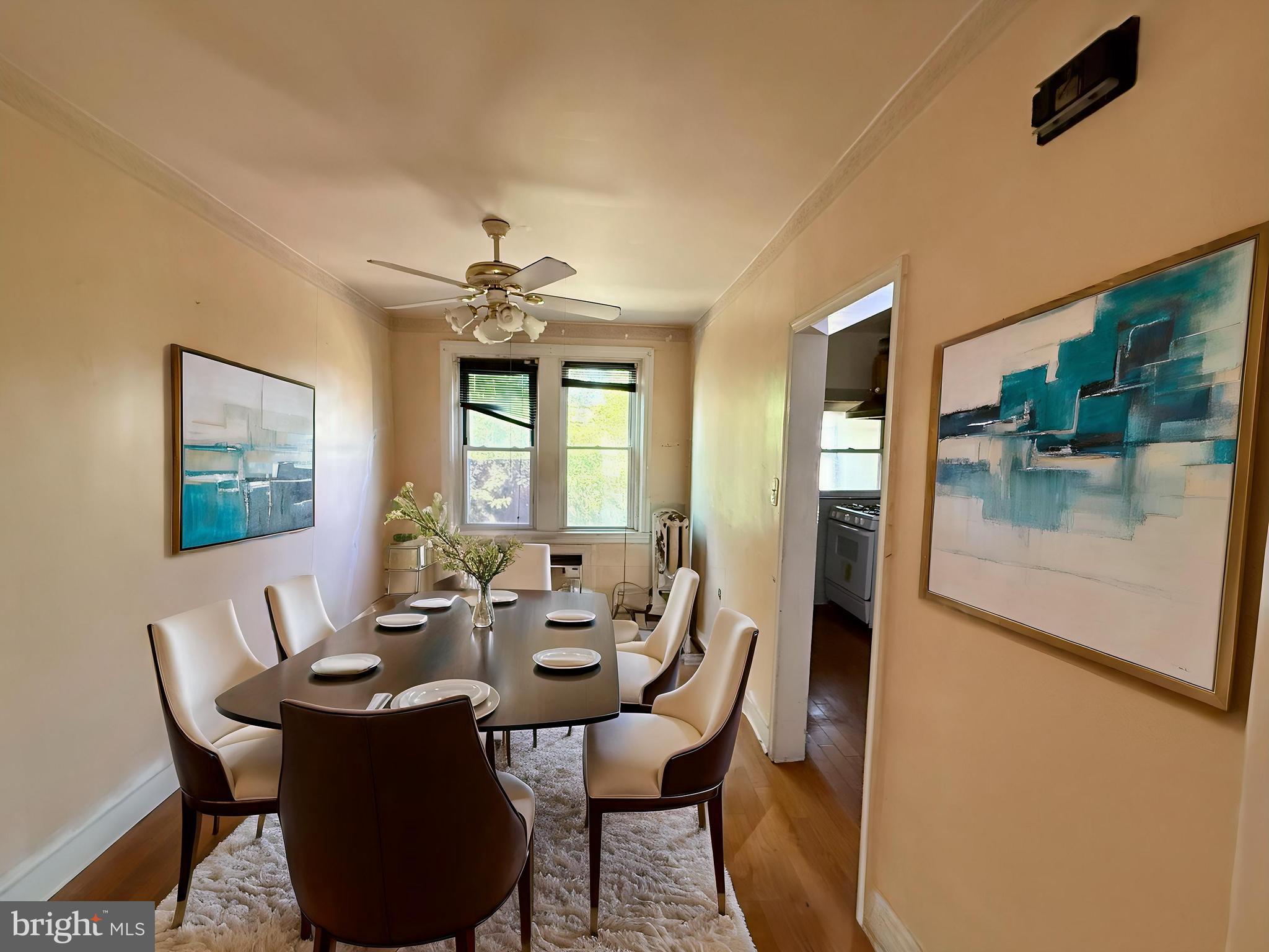 ELMWOOD PARK - Residential