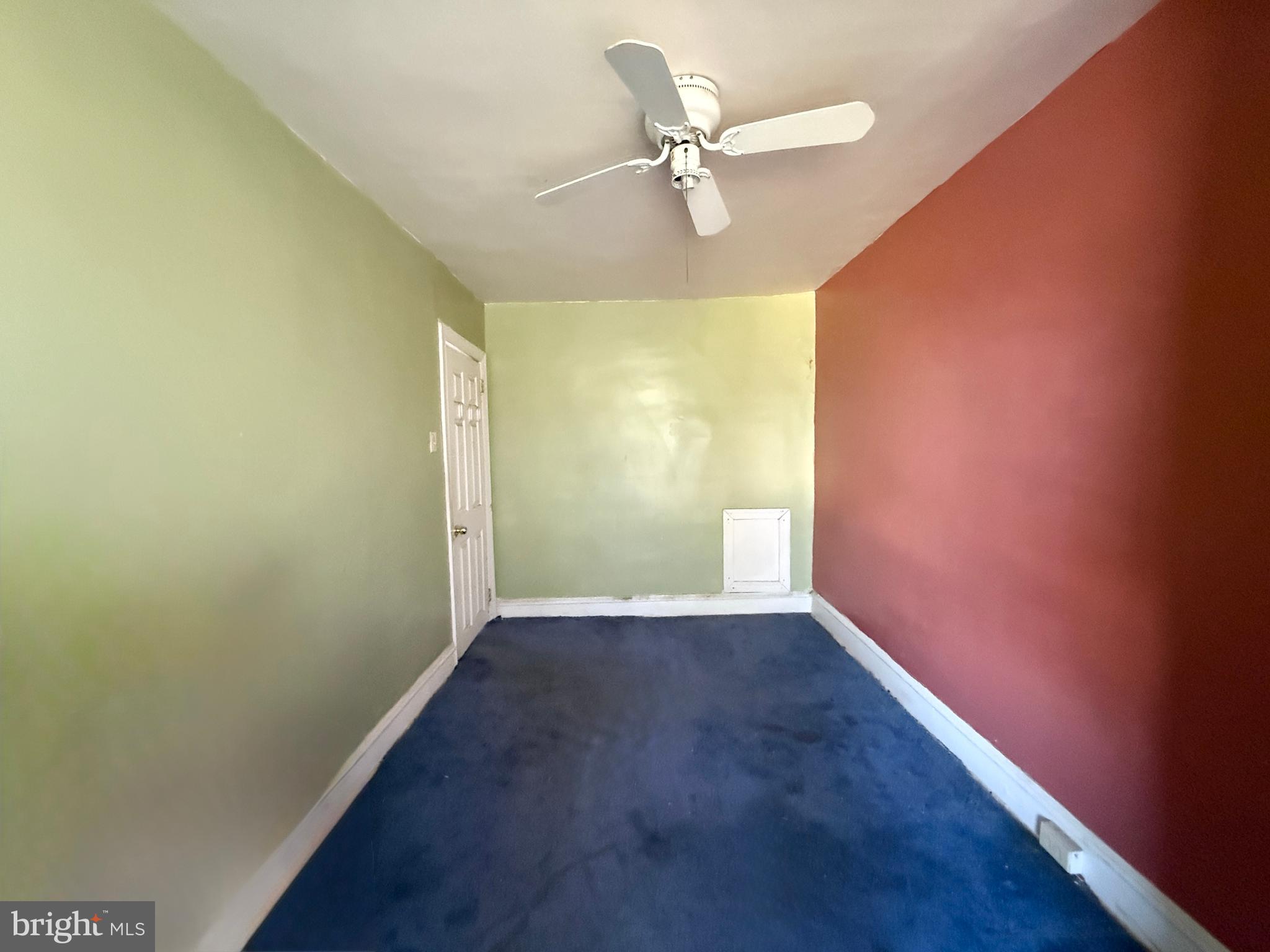 ELMWOOD PARK - Residential