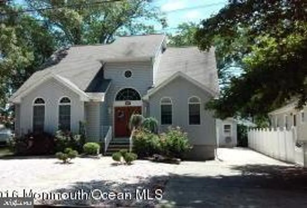 219 Bash Road, Toms River, NJ 08753