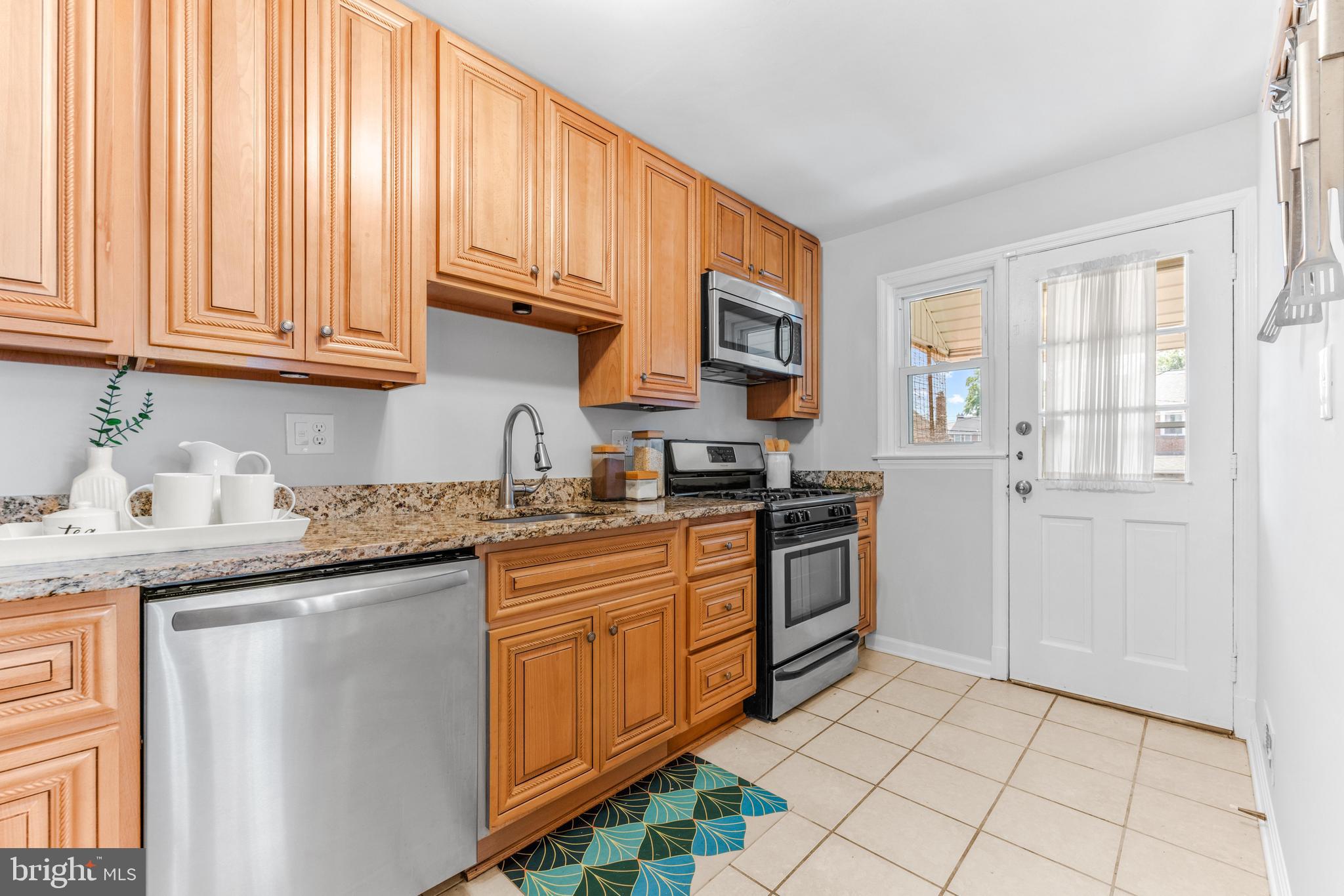 KNETTISHALL - Residential