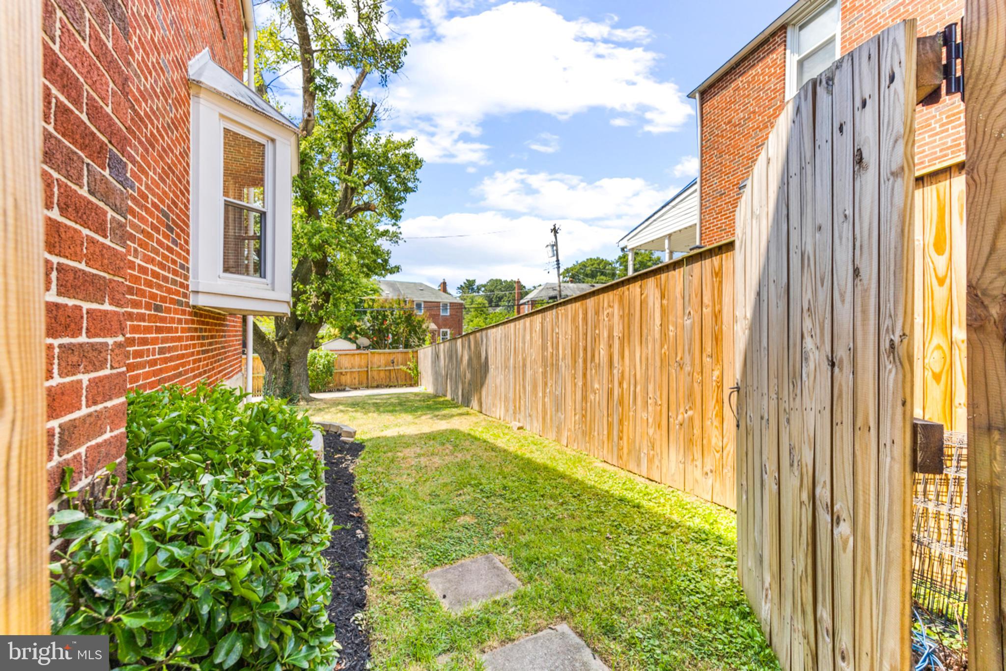 KNETTISHALL - Residential