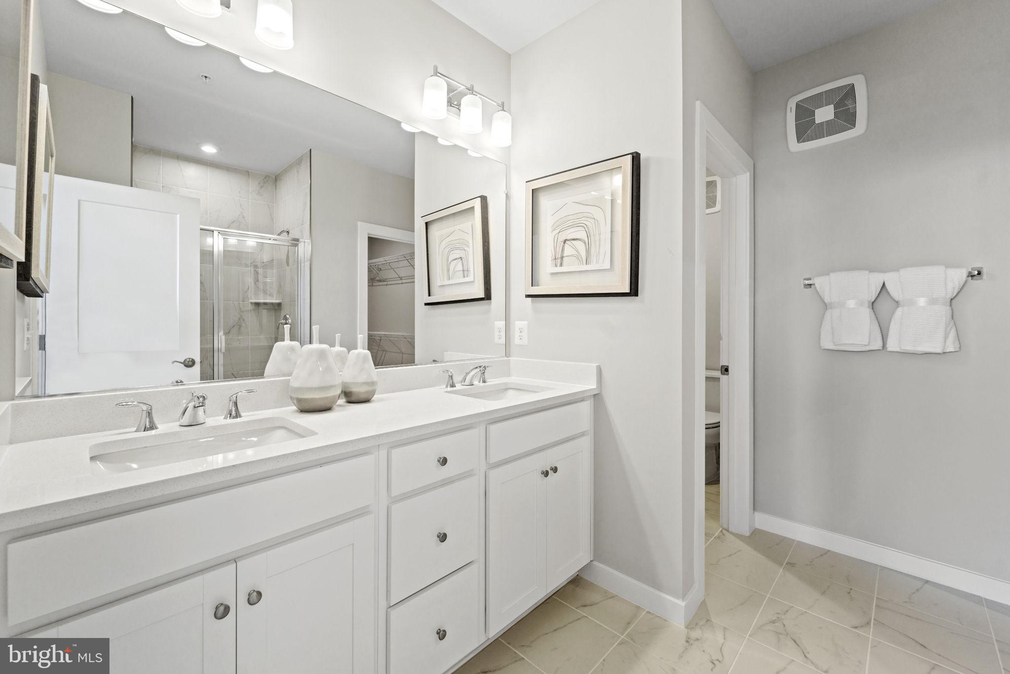 ASHBURN STATION - Residential