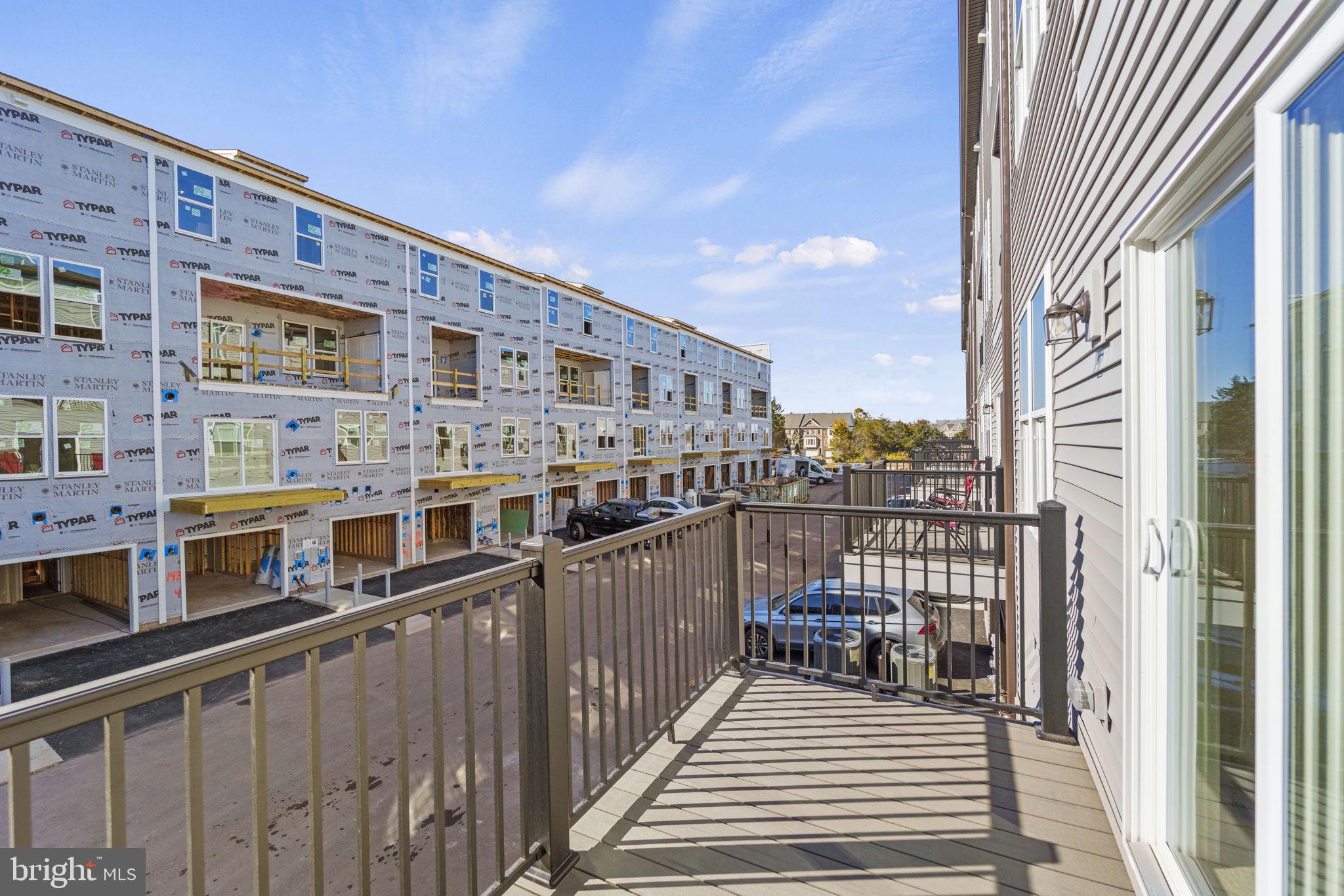 ASHBURN STATION - Residential