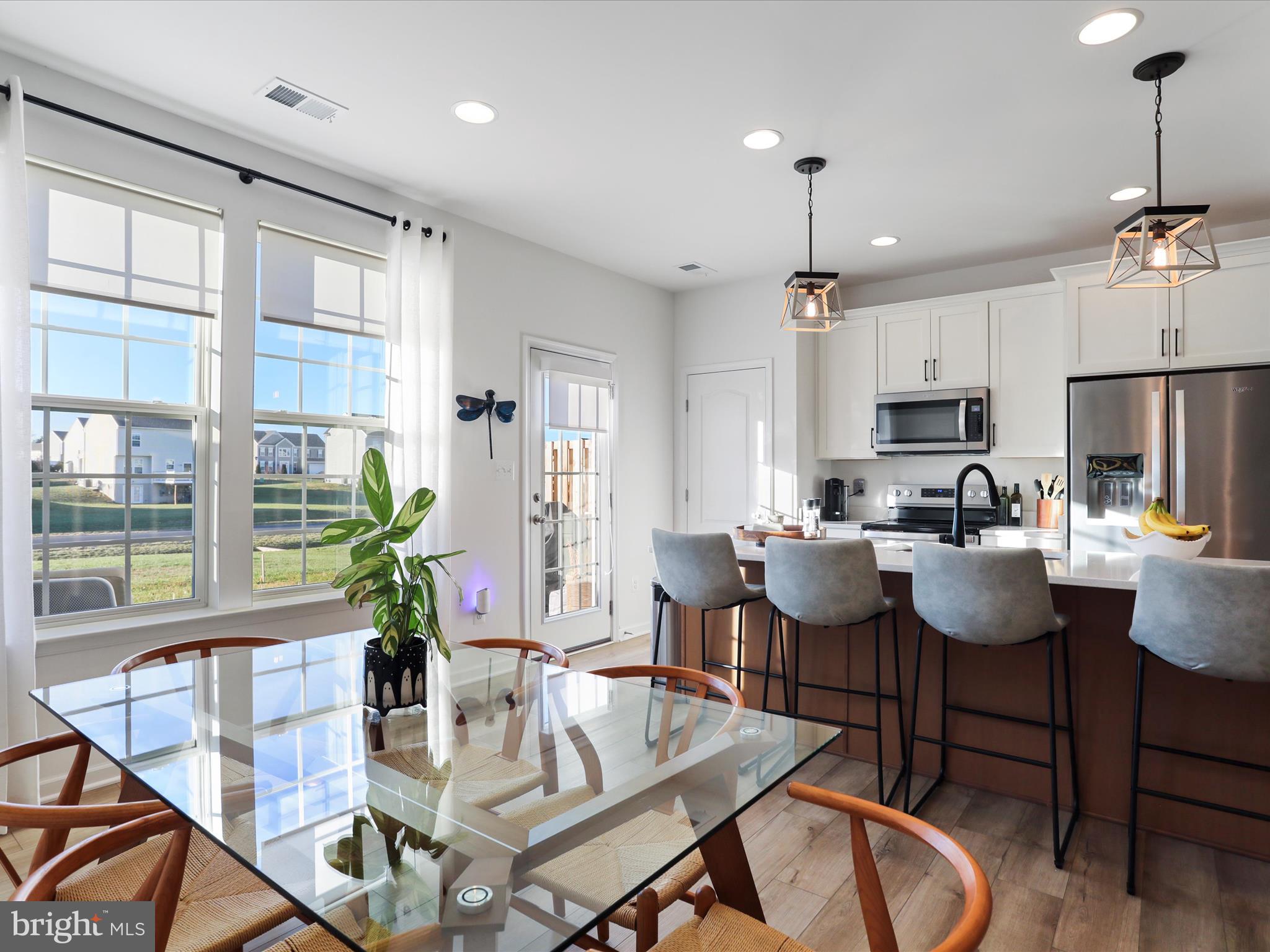 MCCAULEY CROSSING - Residential