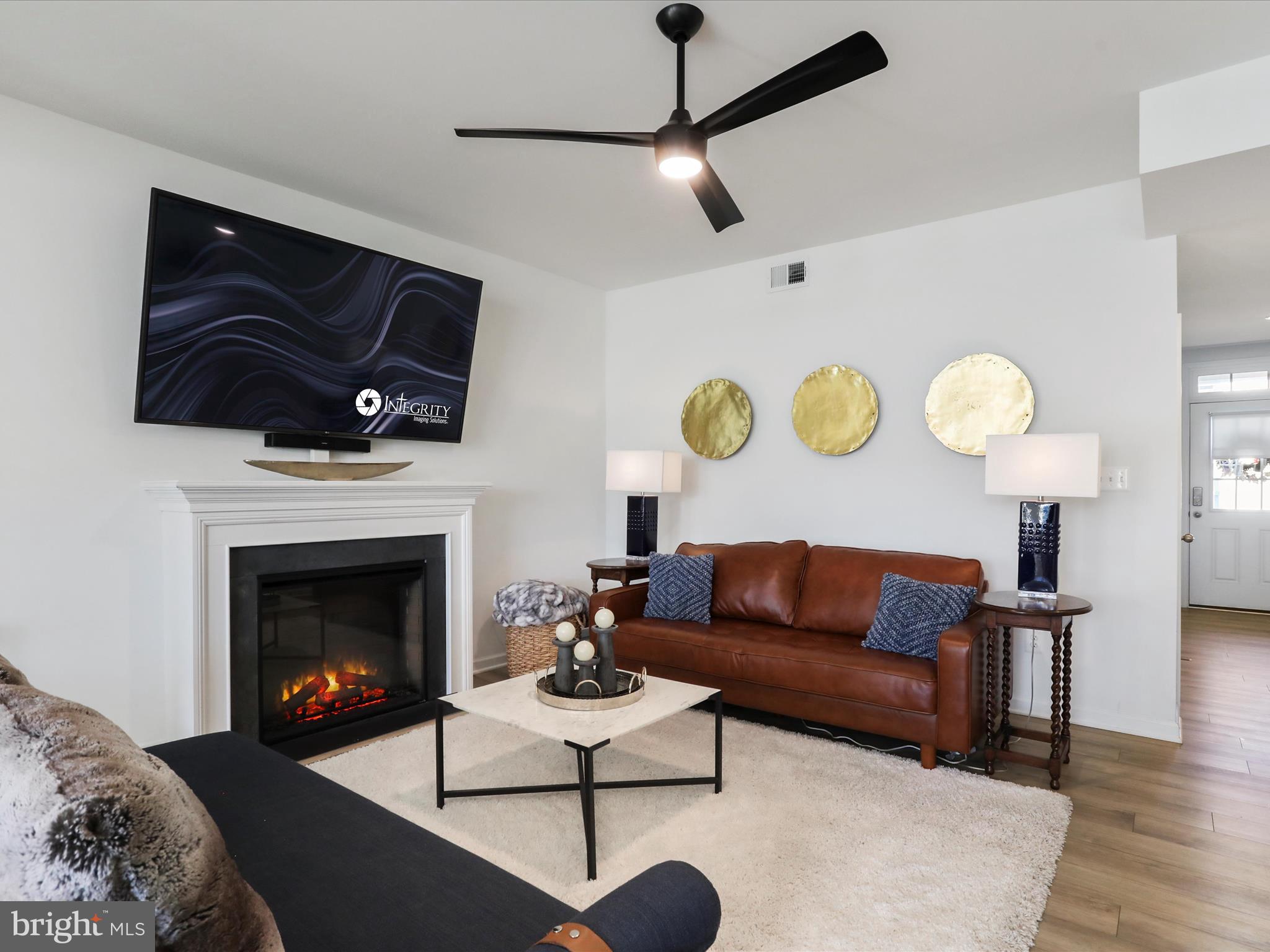 MCCAULEY CROSSING - Residential