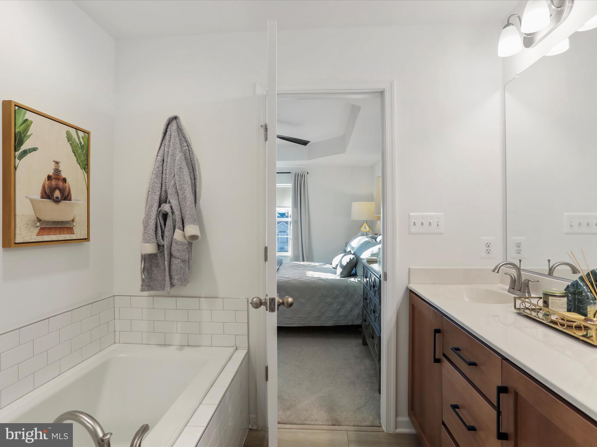 MCCAULEY CROSSING - Residential