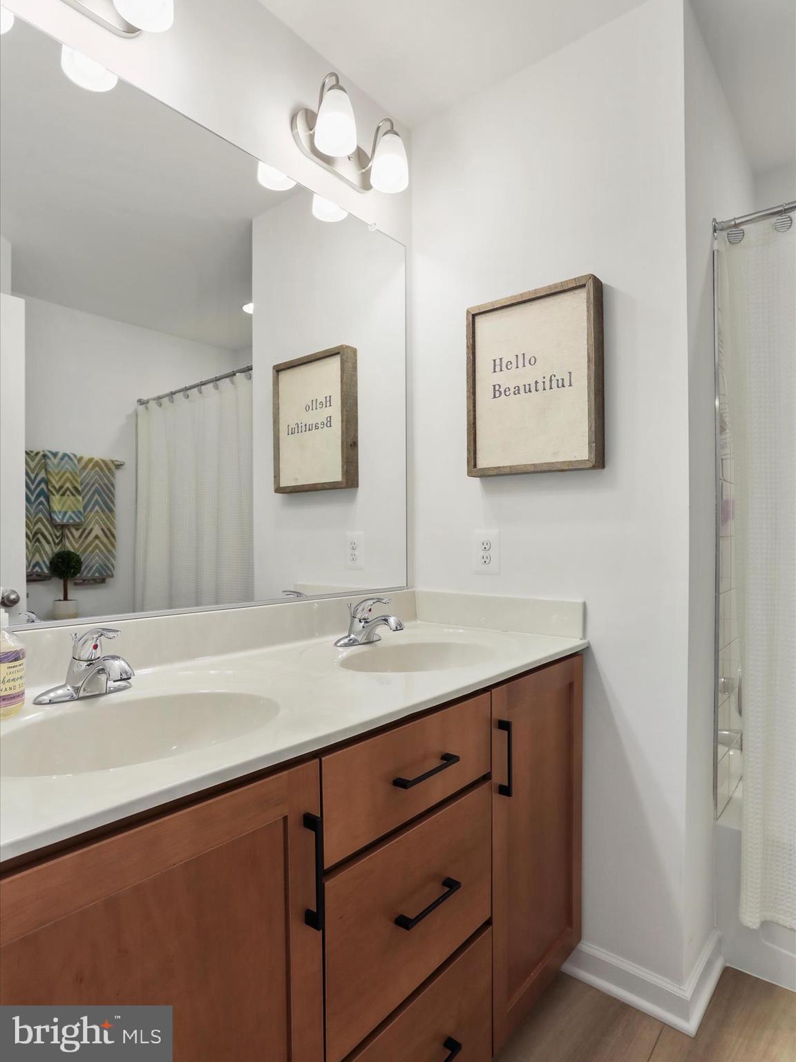 MCCAULEY CROSSING - Residential