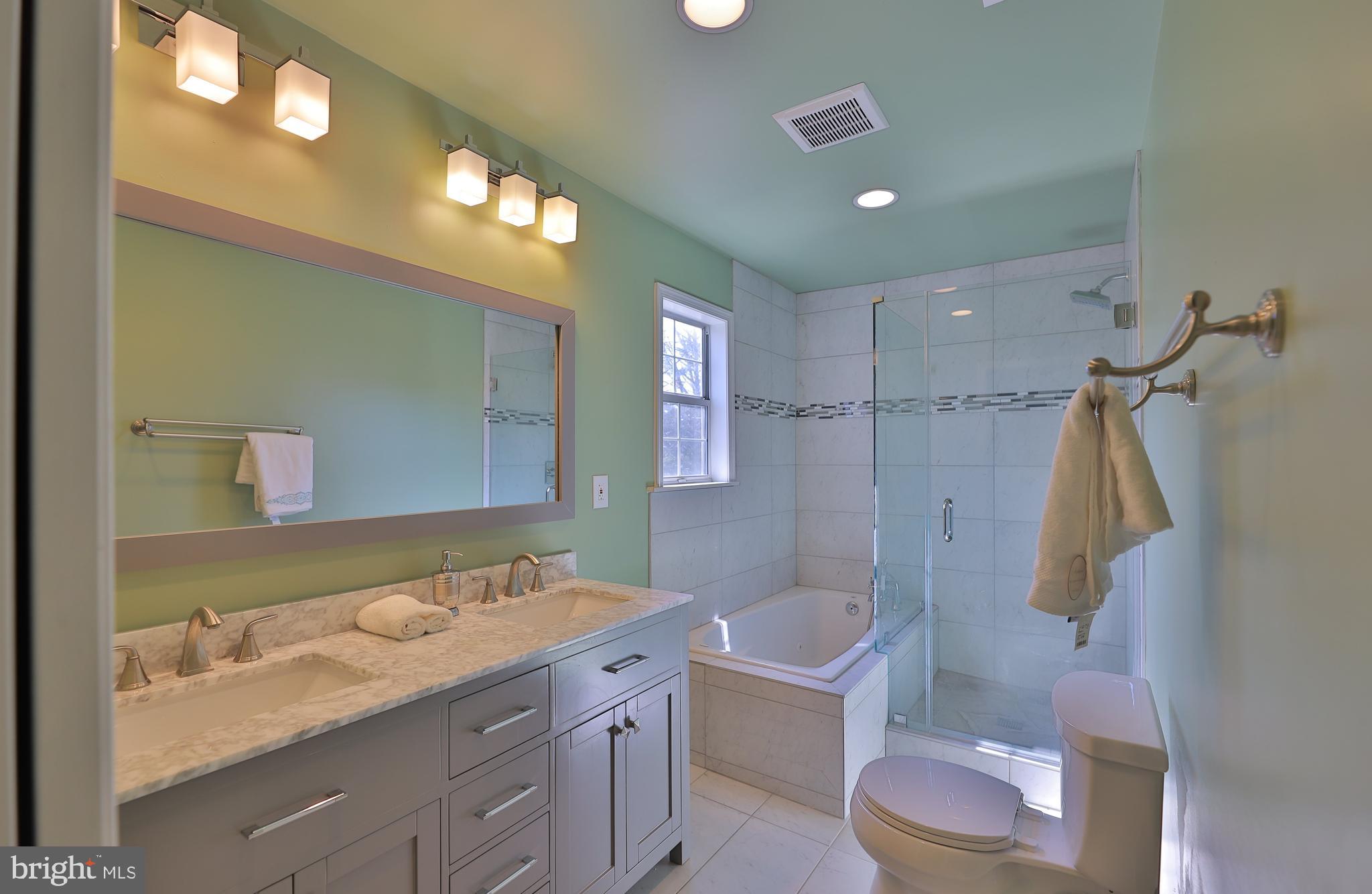 SEQUOIA FARMS - Residential