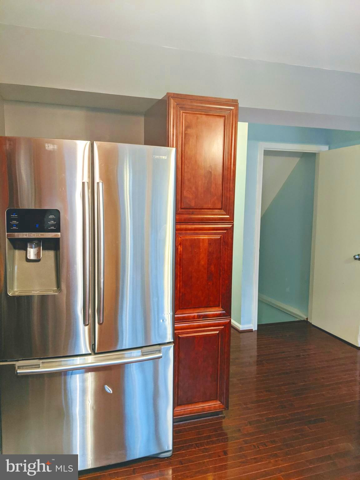 SEQUOIA FARMS - Residential