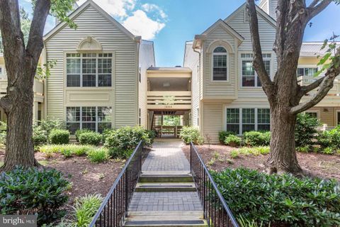 2224 SPRINGWOOD DRIVE 102A RESTON VA 20191