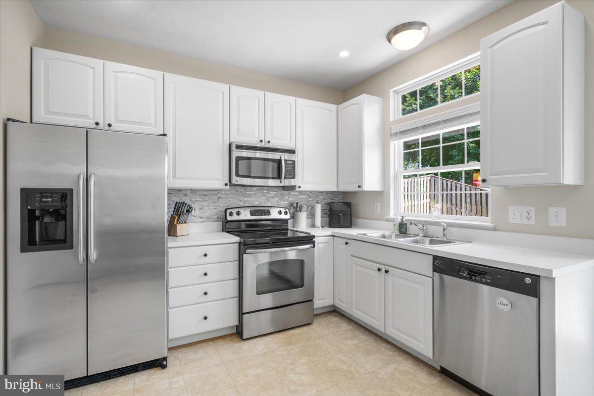 COMPTON VILLAGE - Residential