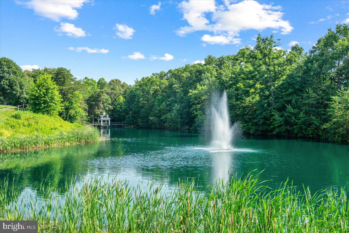 COMPTON VILLAGE - Residential