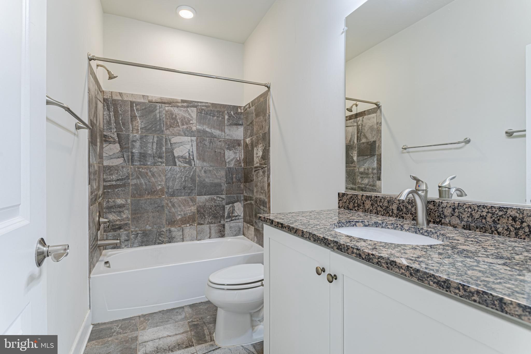 POTOMAC YARD BY PULTE HOMES - Residential Lease