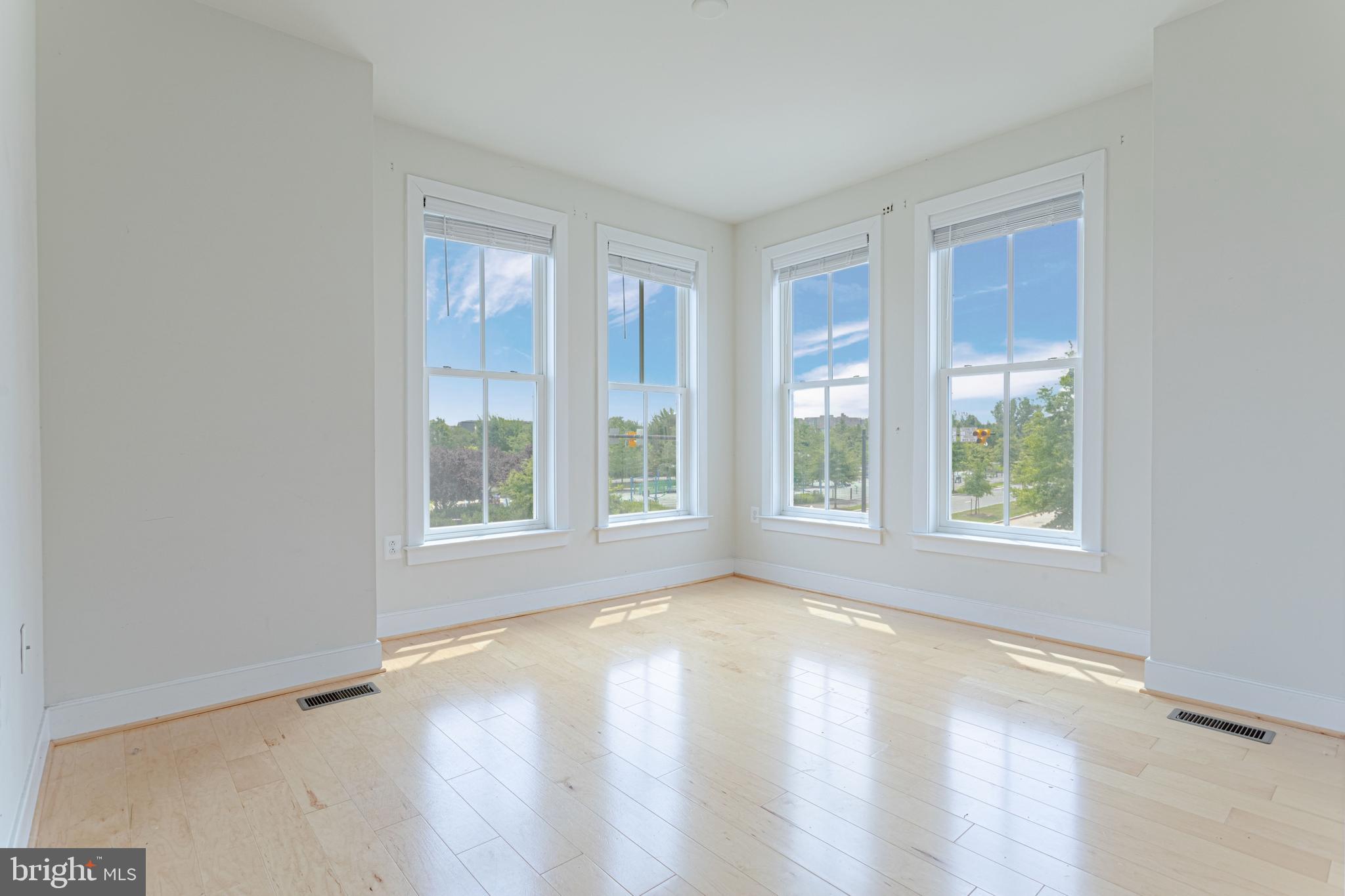 POTOMAC YARD BY PULTE HOMES - Residential Lease