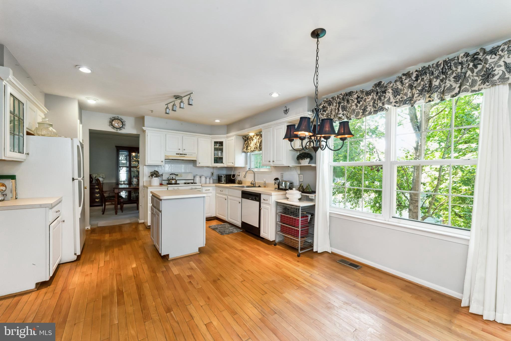 DRESDEN GREEN - Residential