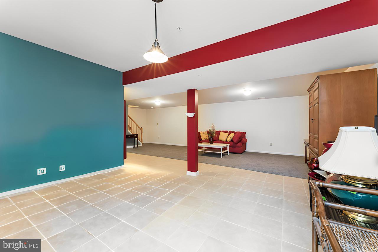 DRESDEN GREEN - Residential