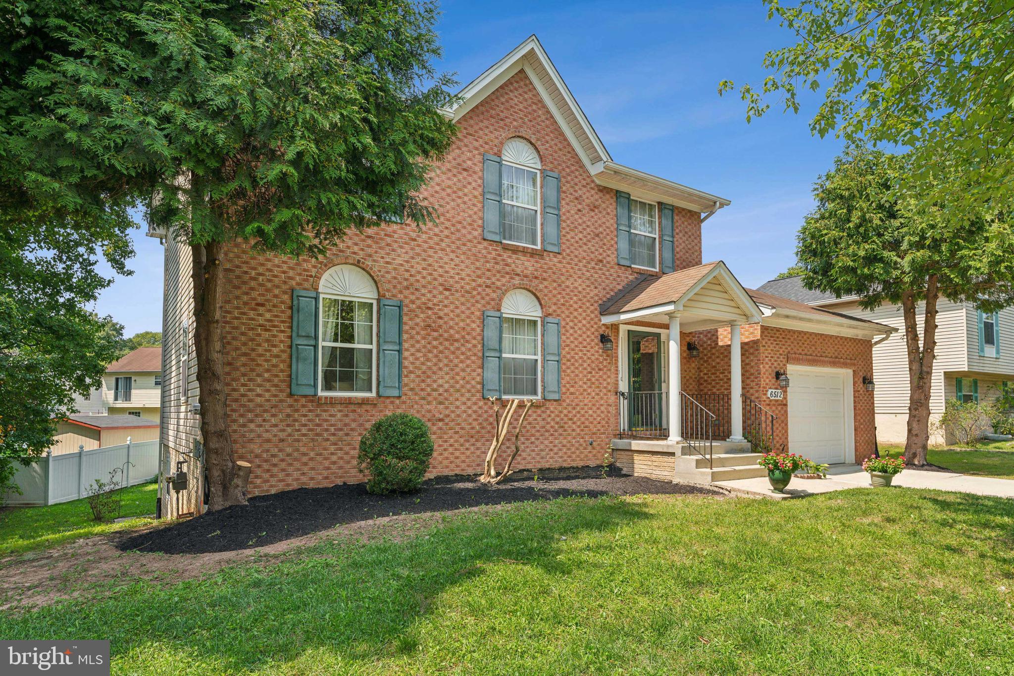 DRESDEN GREEN - Residential