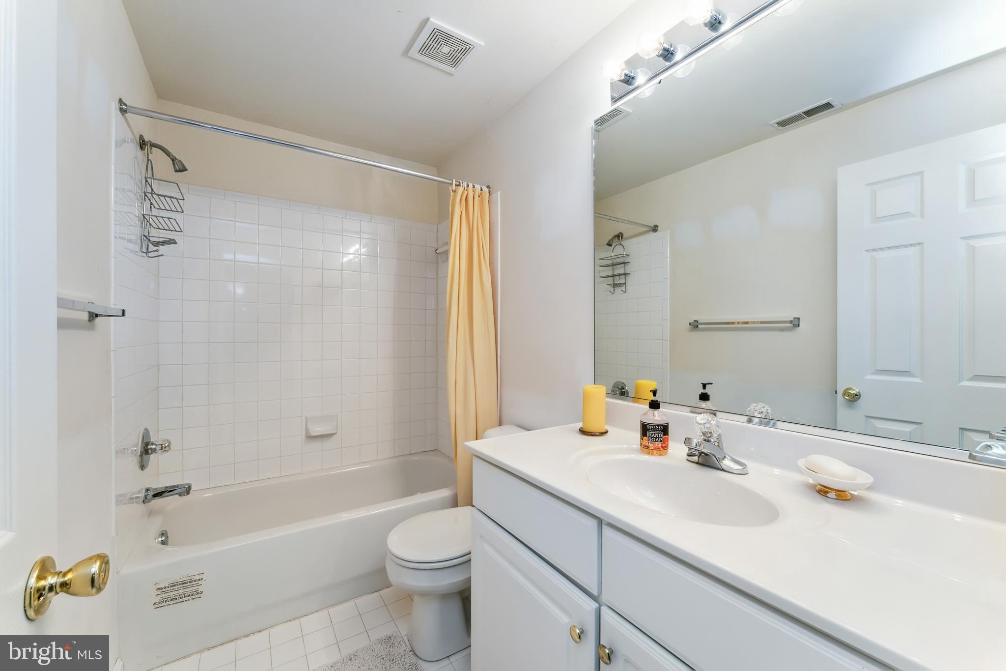 DRESDEN GREEN - Residential