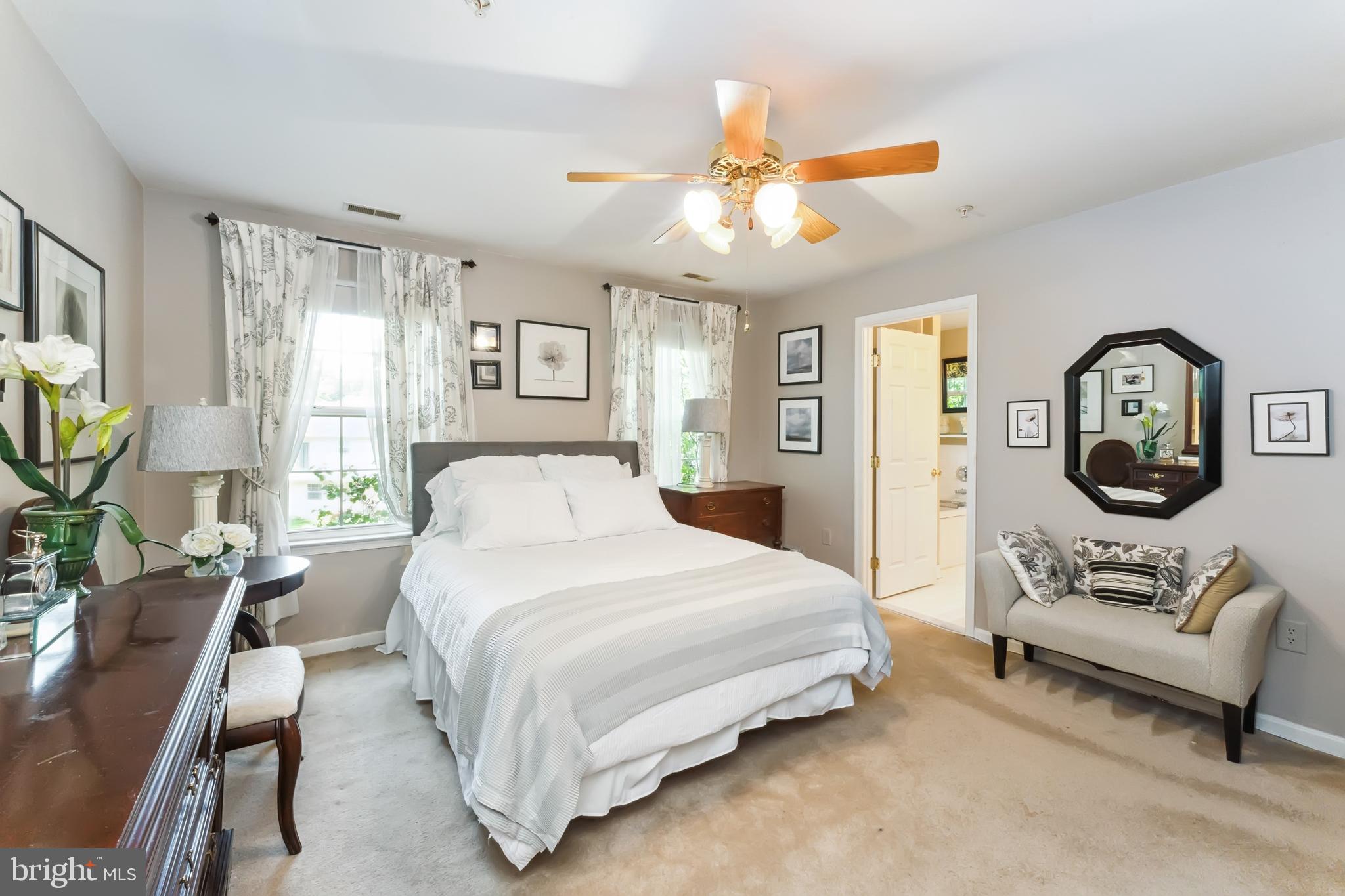 DRESDEN GREEN - Residential