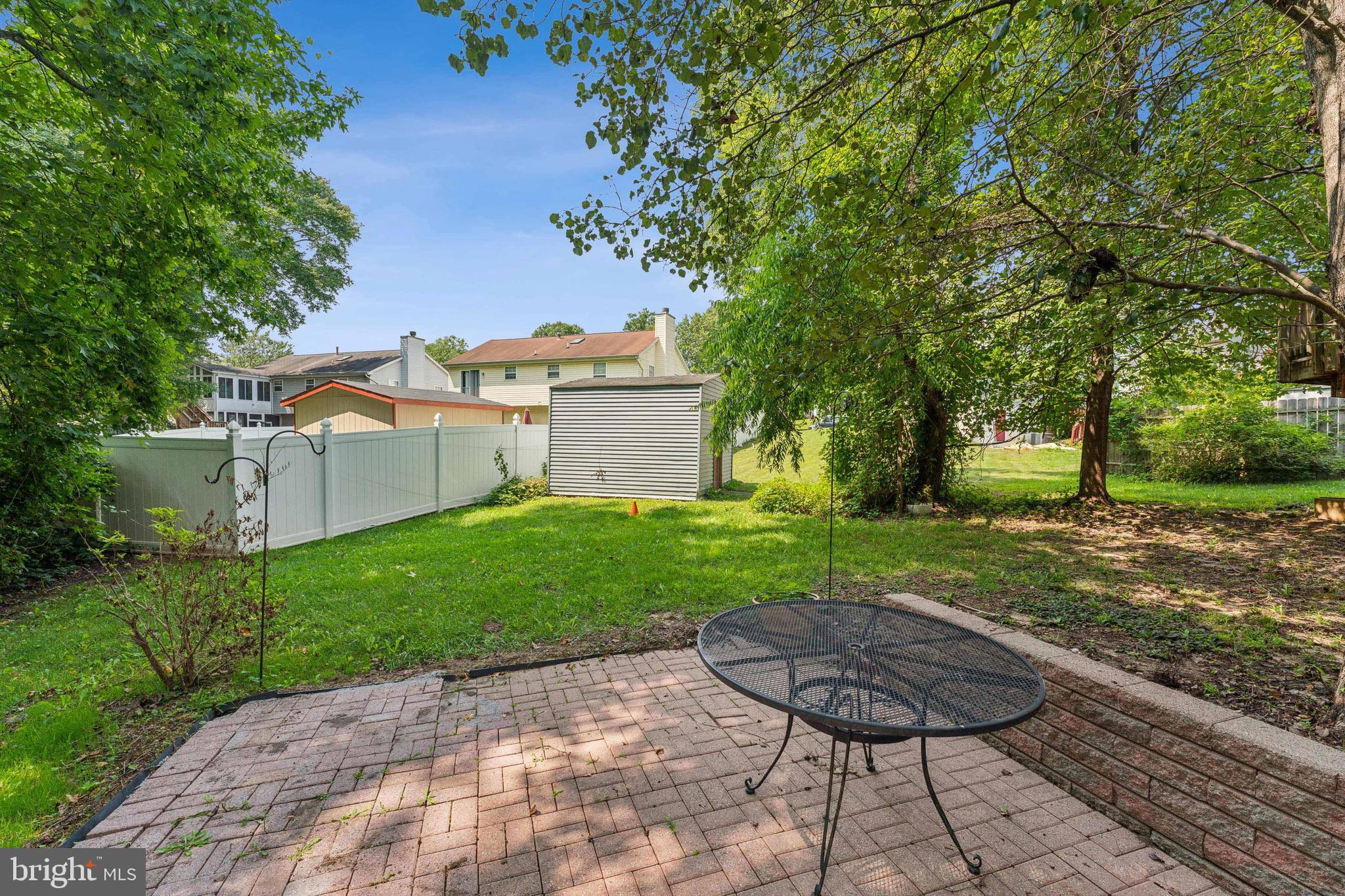 DRESDEN GREEN - Residential