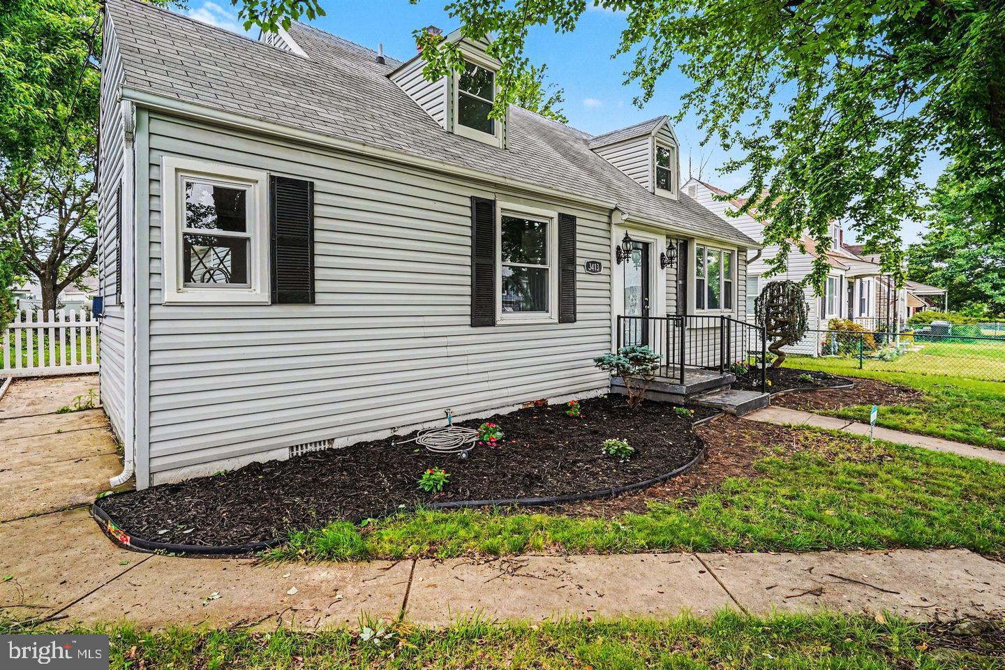 3413 LOGANVIEW DRIVE