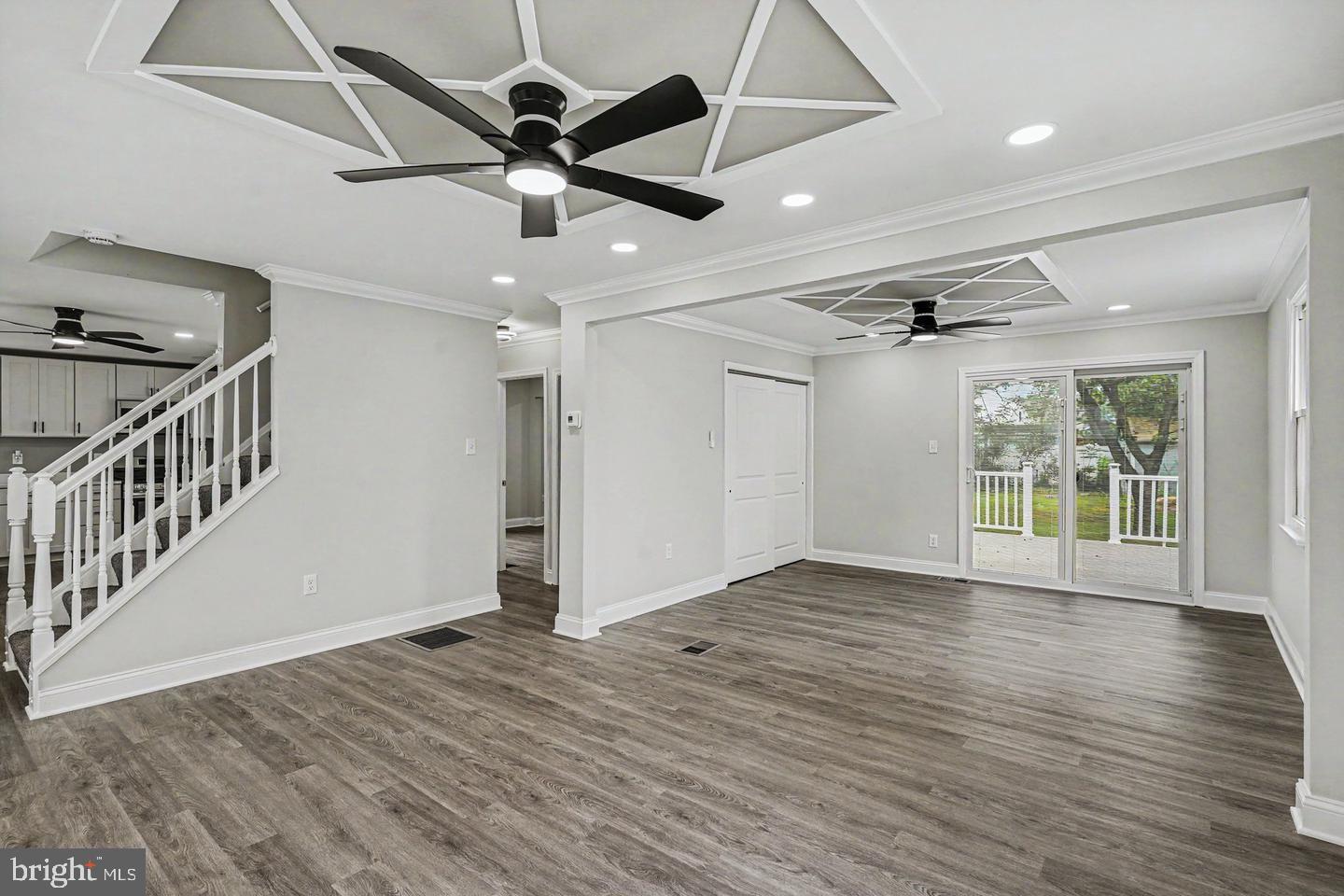 3413 LOGANVIEW DRIVE