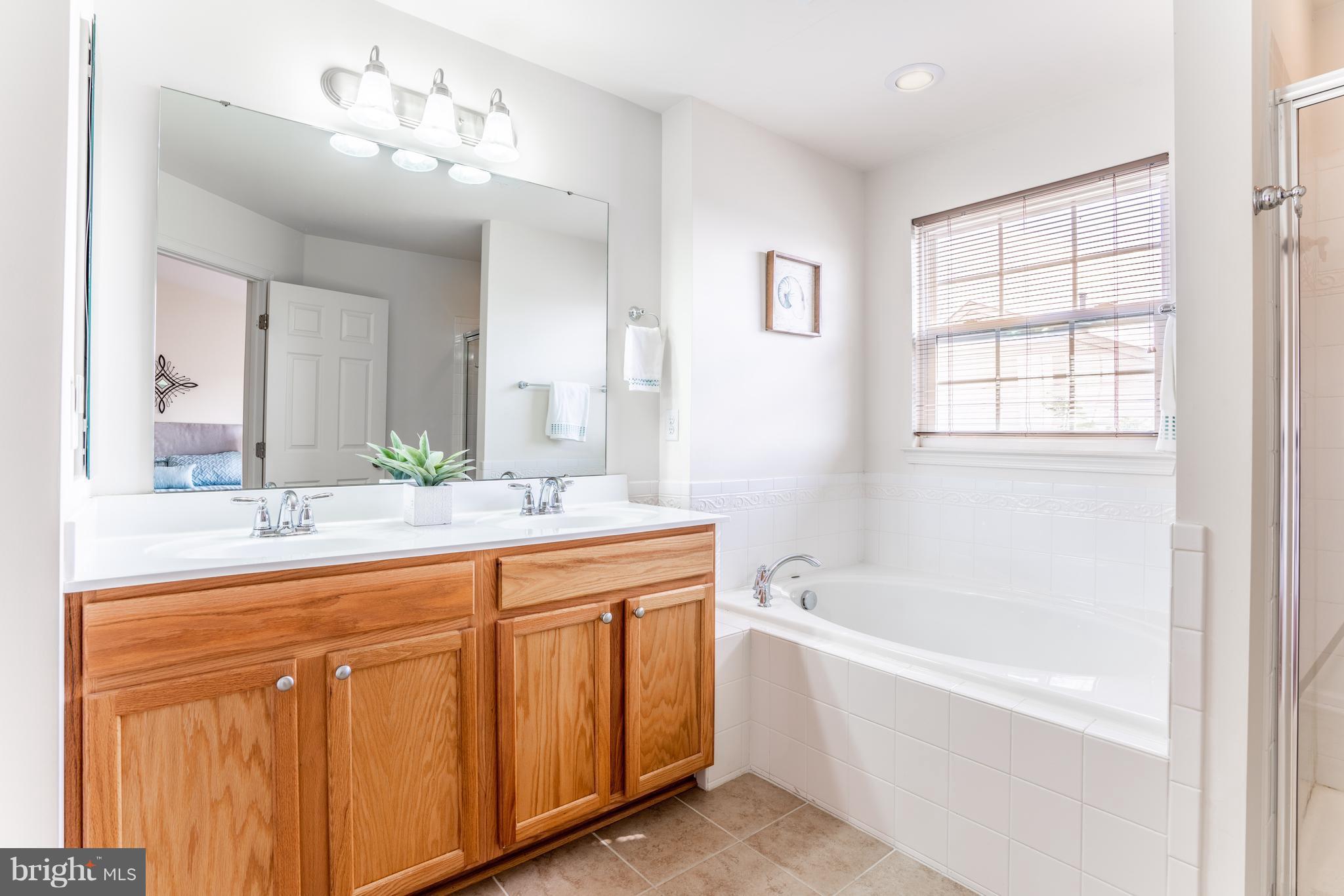 BELMONT STATION - Residential