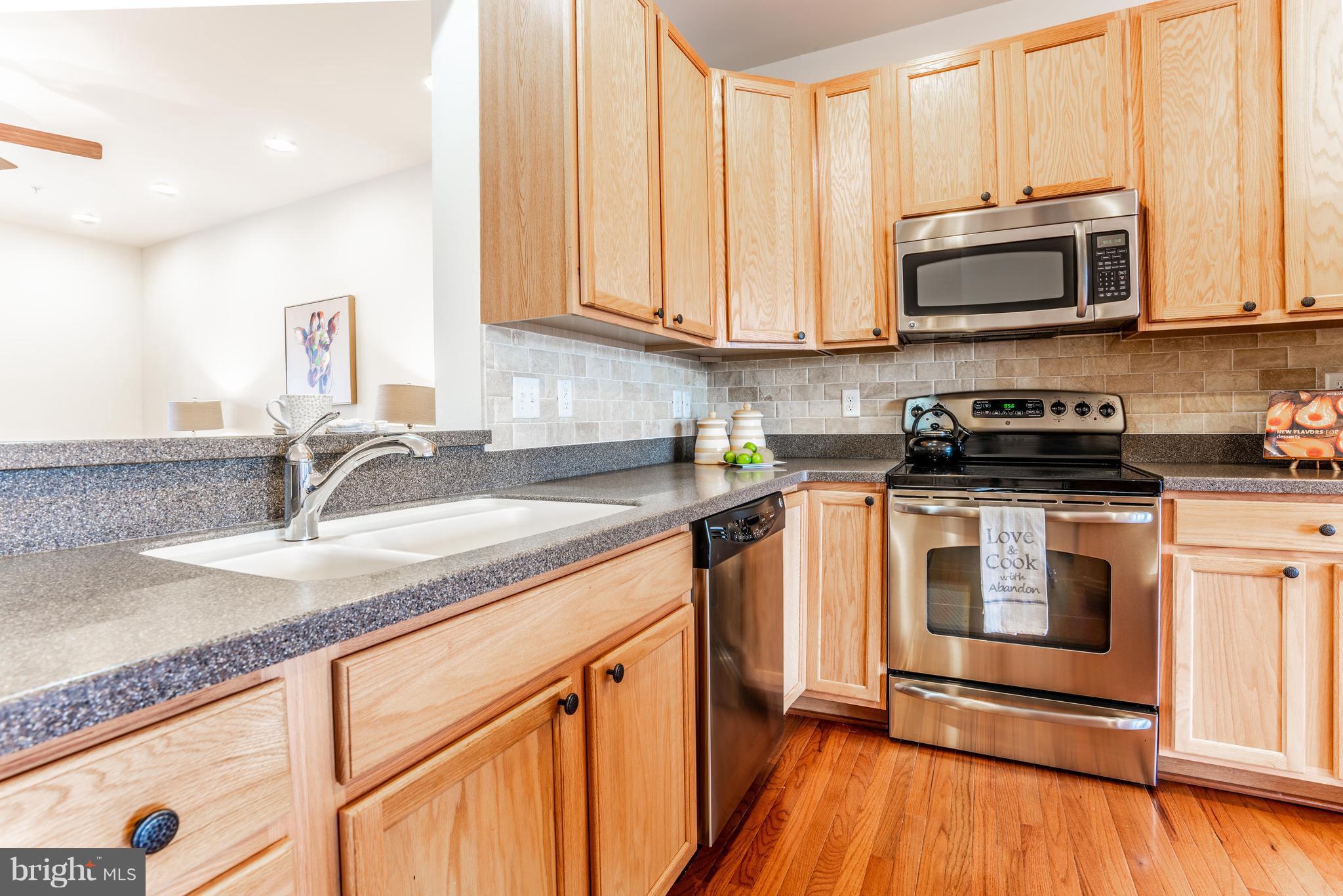 BELMONT STATION - Residential