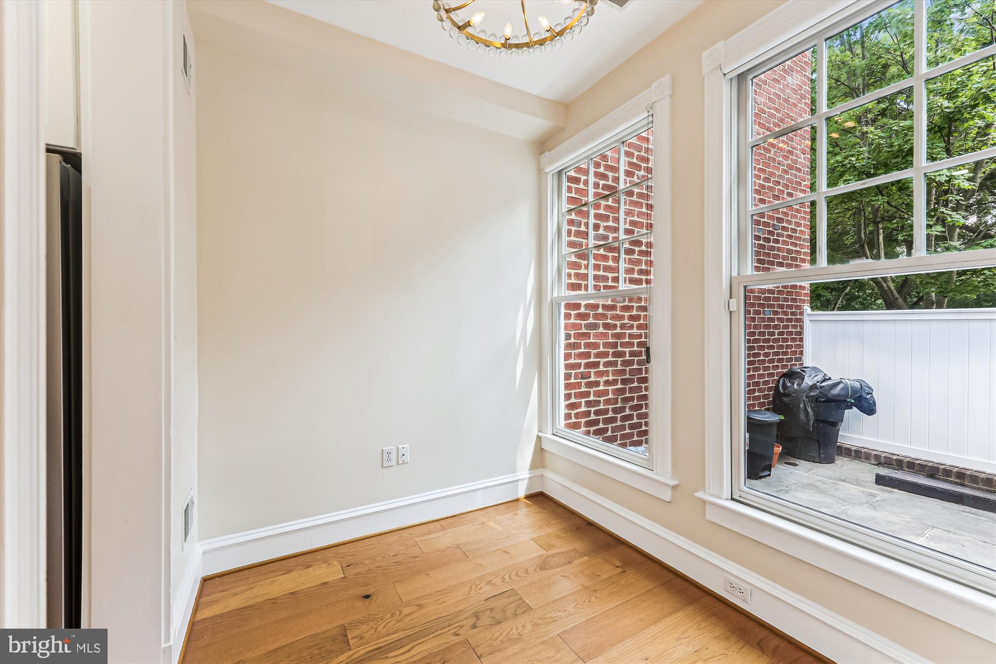 OLD TOWN ALEXANDRIA - Residential Lease